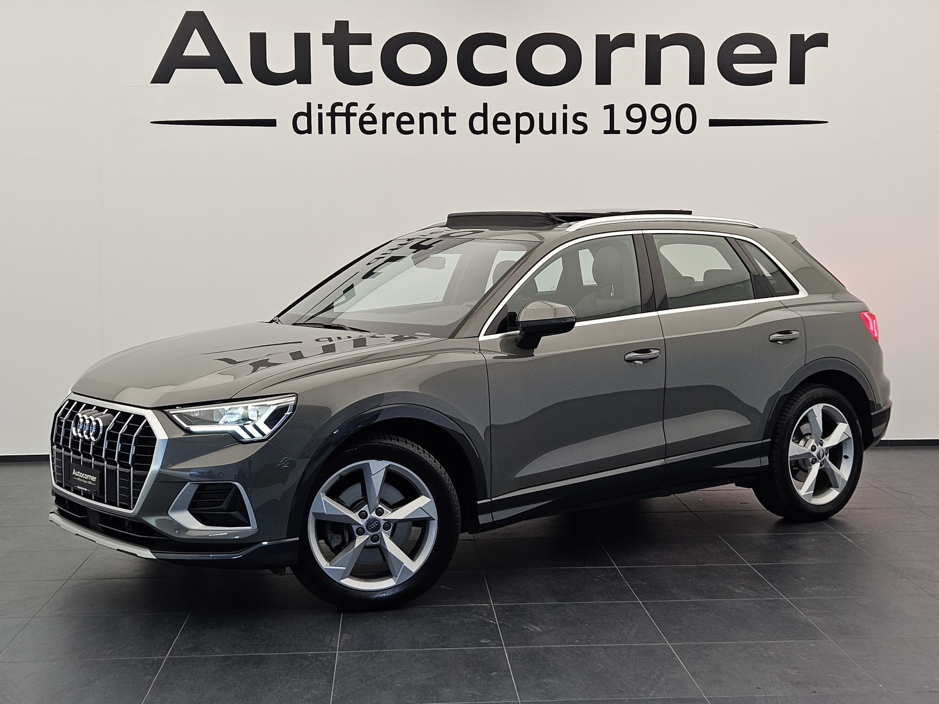 AUDI Q3 40 TFSI advanced quattro S-tronic