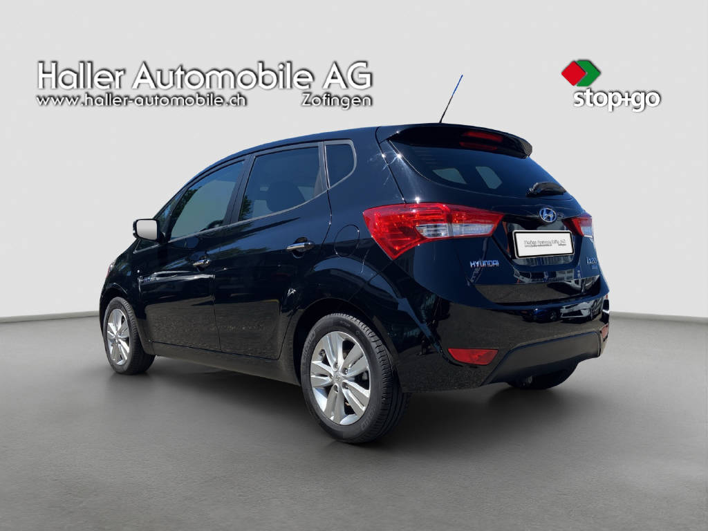HYUNDAI ix20 1.6 Amplia-showroom-element-2