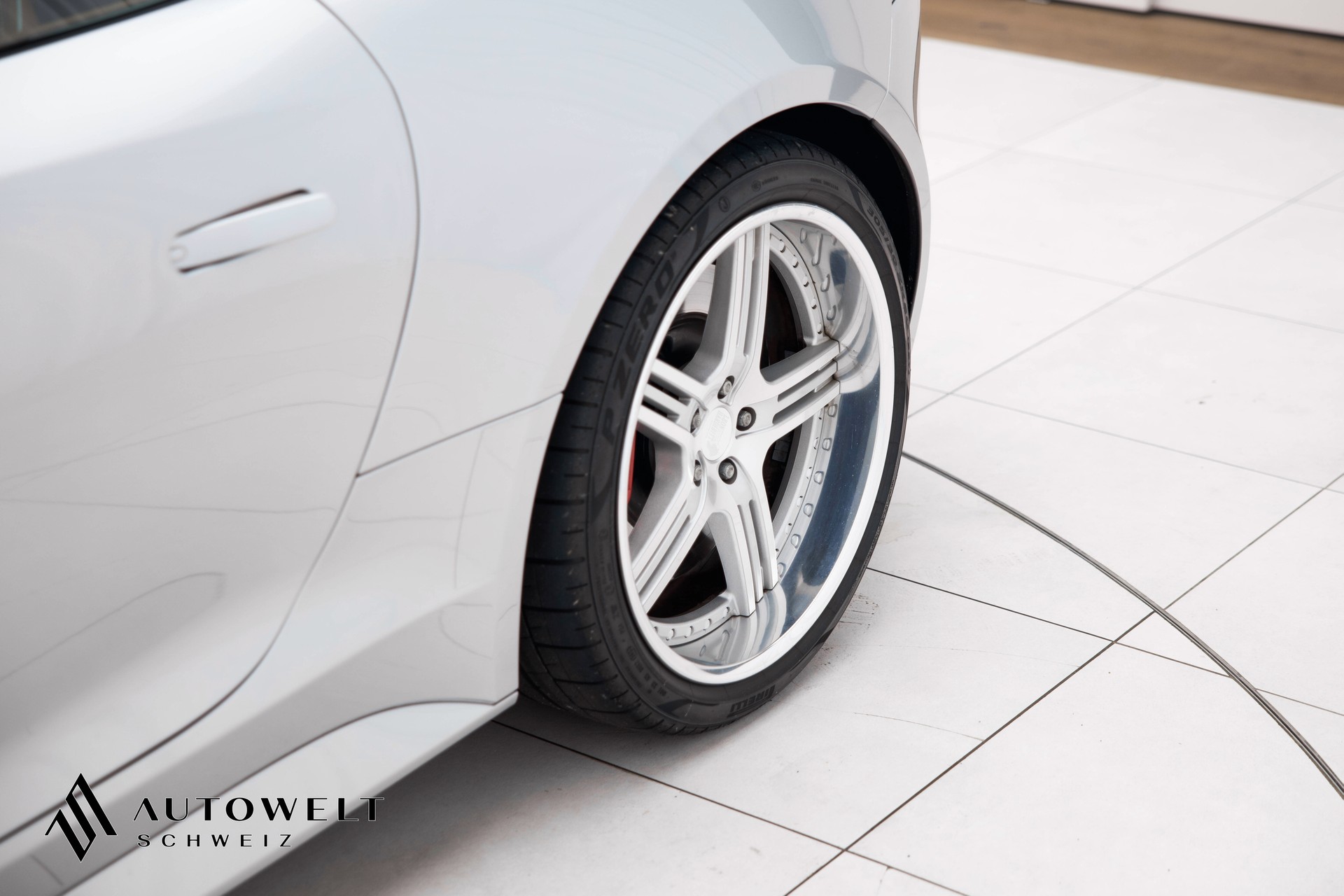 JAGUAR F-Type Coupé 5.0 V8 S/C SVR AWD Automatik-image-7