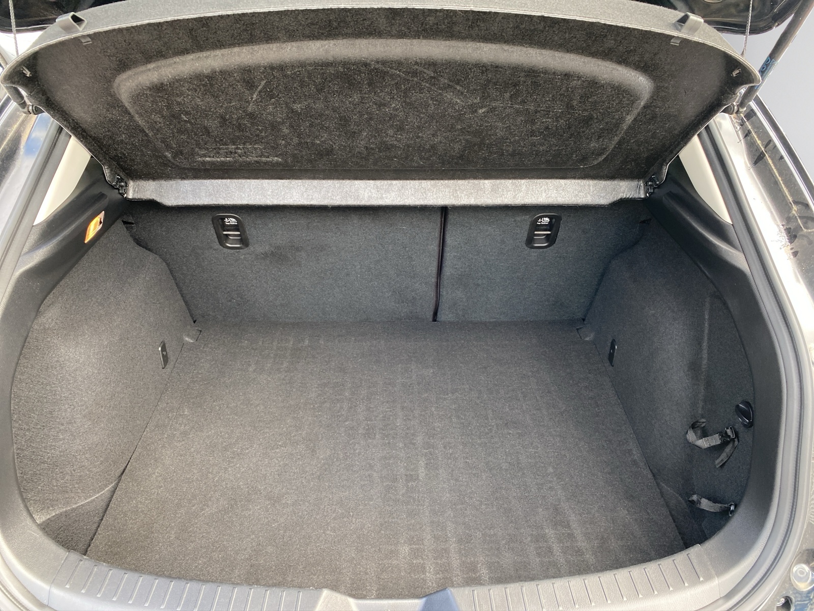 MAZDA 3 G 120 Ambition Plus-image-13