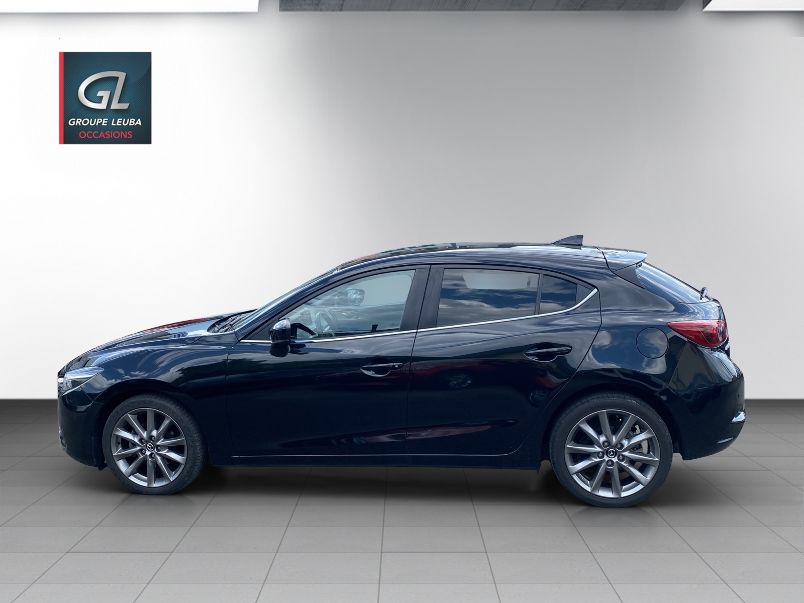 MAZDA 3 G 120 Ambition Plus-showroom-element-2