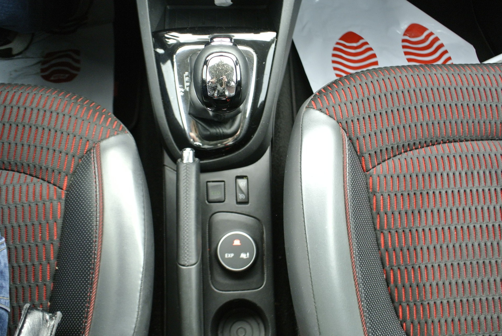 RENAULT Captur 1.2 T Helly Hansen EDC-image-25