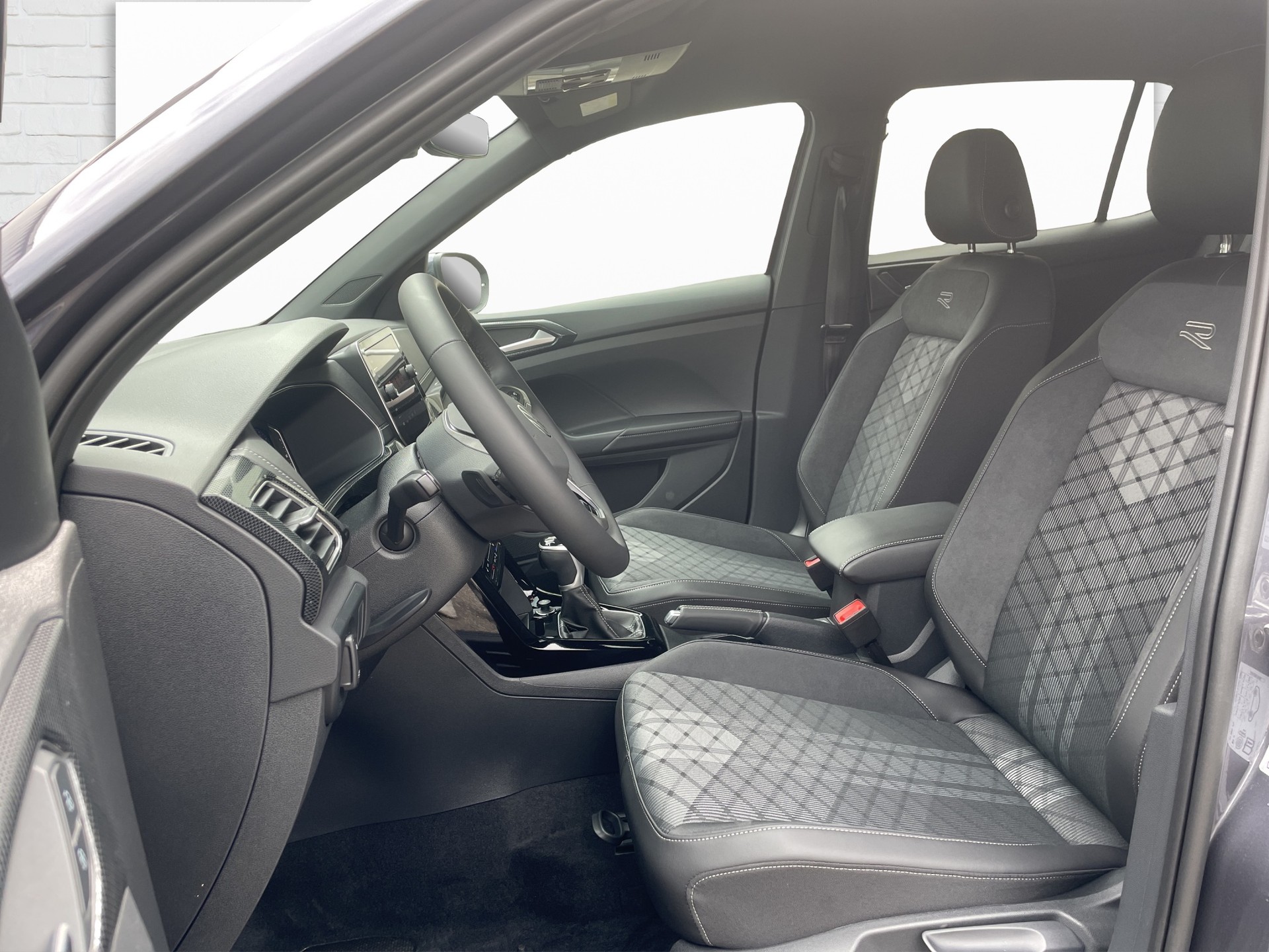 VW T-Cross 1.5 TSI EVO ACT R-Line DSG-showroom-element-3