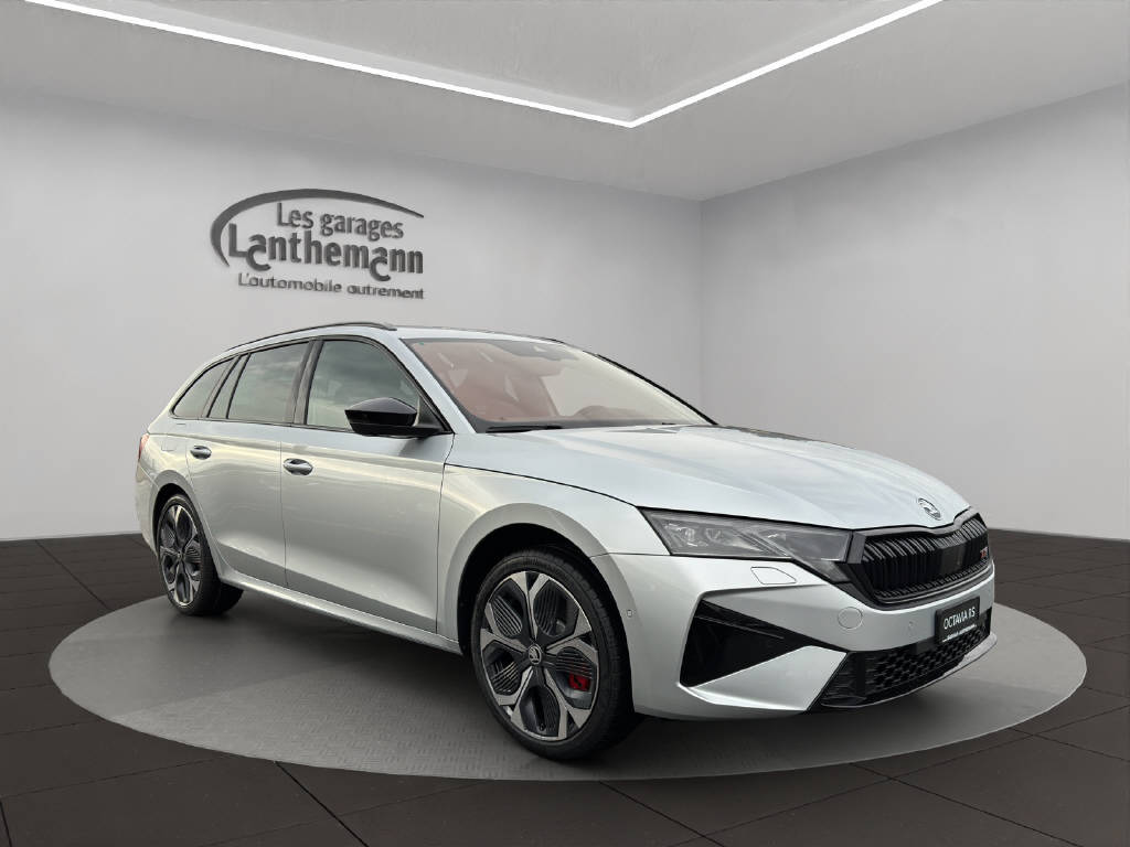 SKODA Octavia Combi 2.0 (Kombi) Skoda SKODA Octavia Combi 2.0 (Kombi)