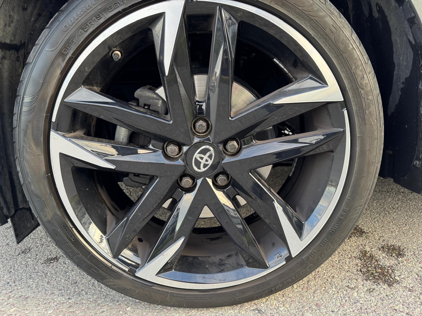 TOYOTA C-HR 2.0 HSD CVT GR Sport-image-4