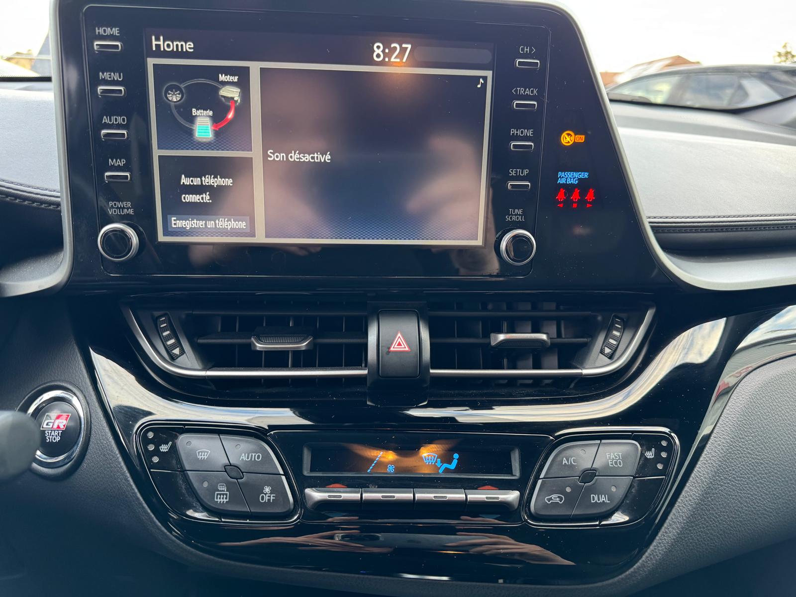 TOYOTA C-HR 2.0 HSD CVT GR Sport-image-11