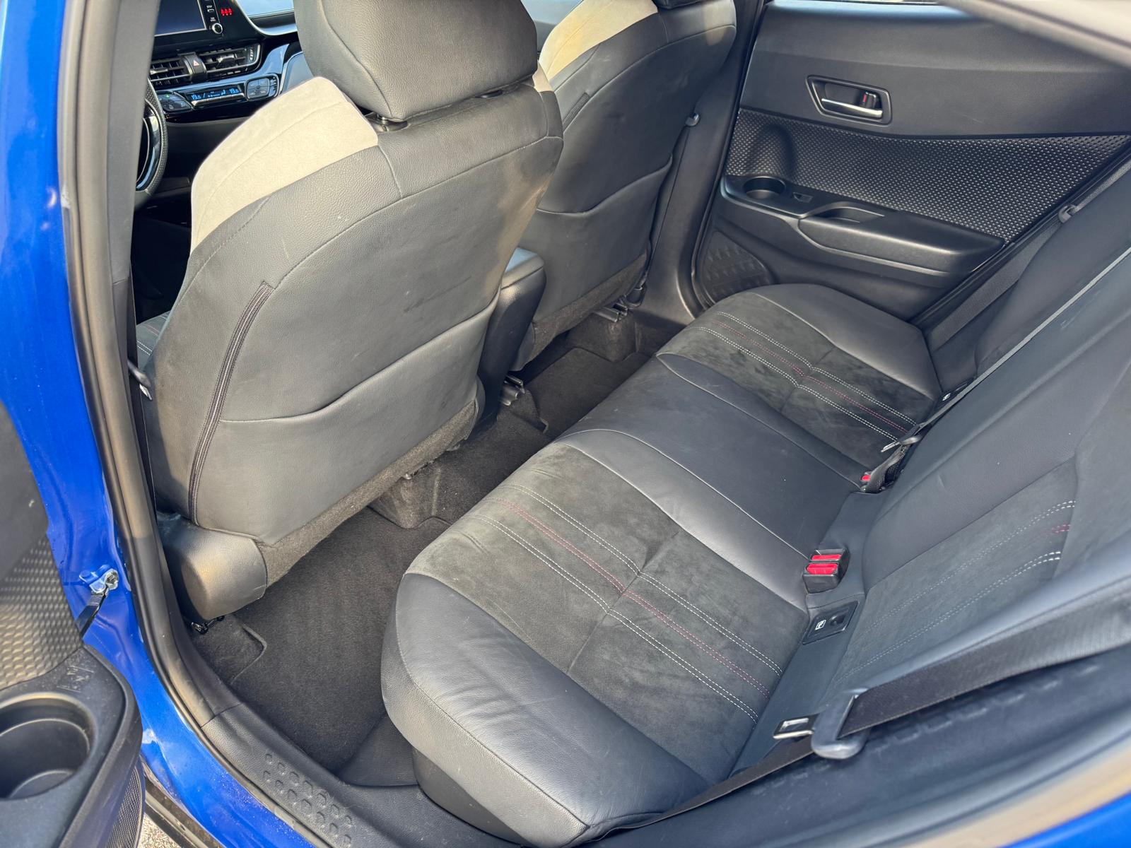 TOYOTA C-HR 2.0 HSD CVT GR Sport-image-6