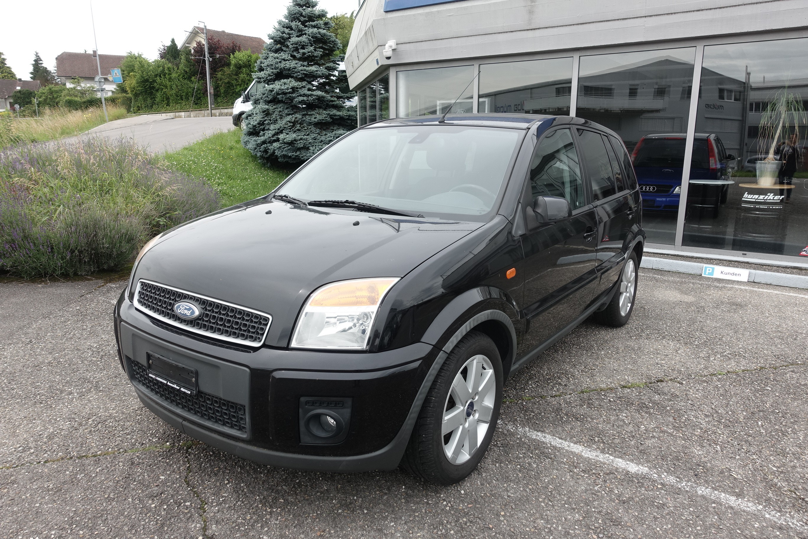 FORD Fusion 1.6 (Kompaktvan / Minivan)