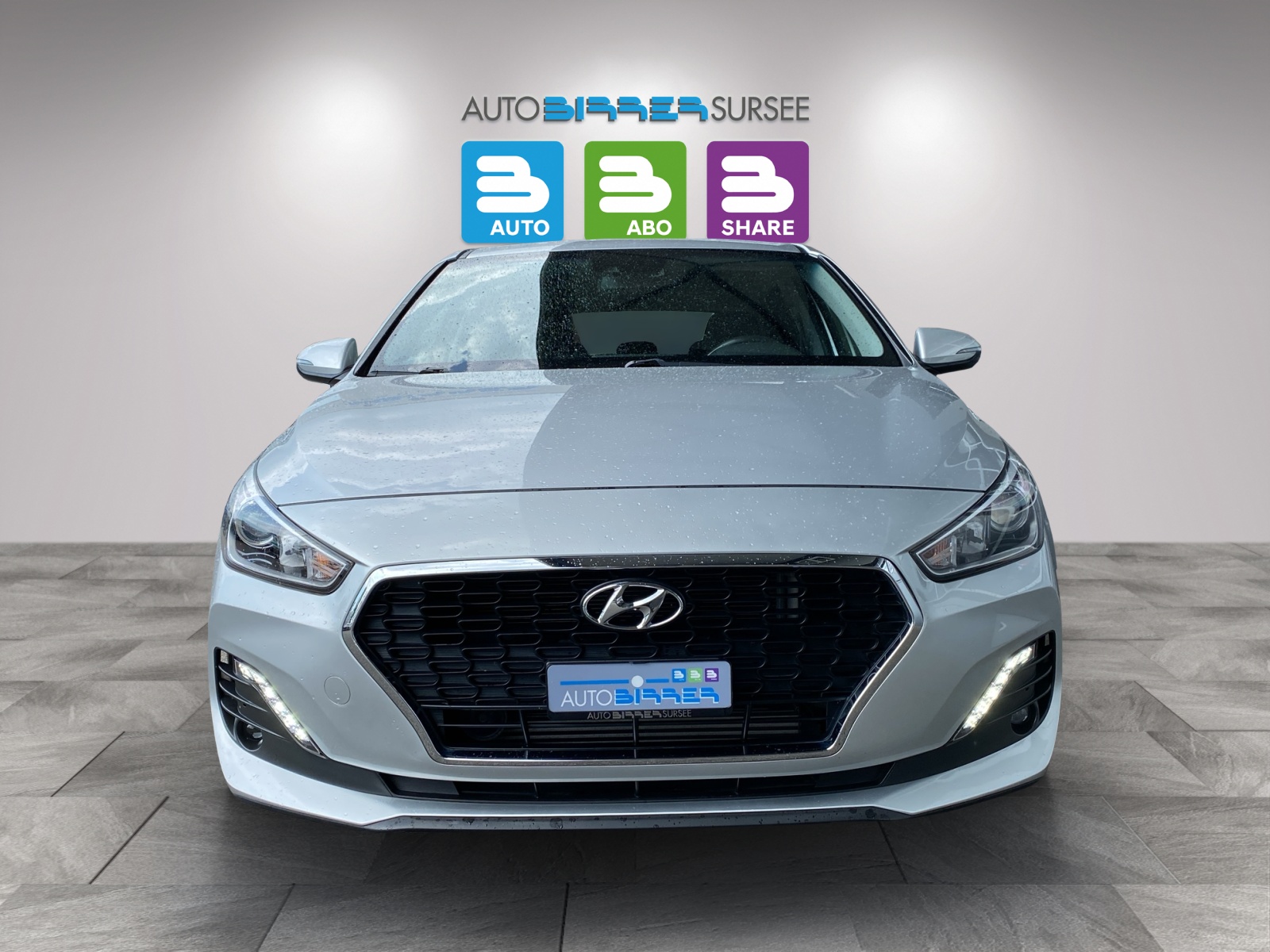HYUNDAI i30 1.4 T-GDi Amplia-showroom-element-1
