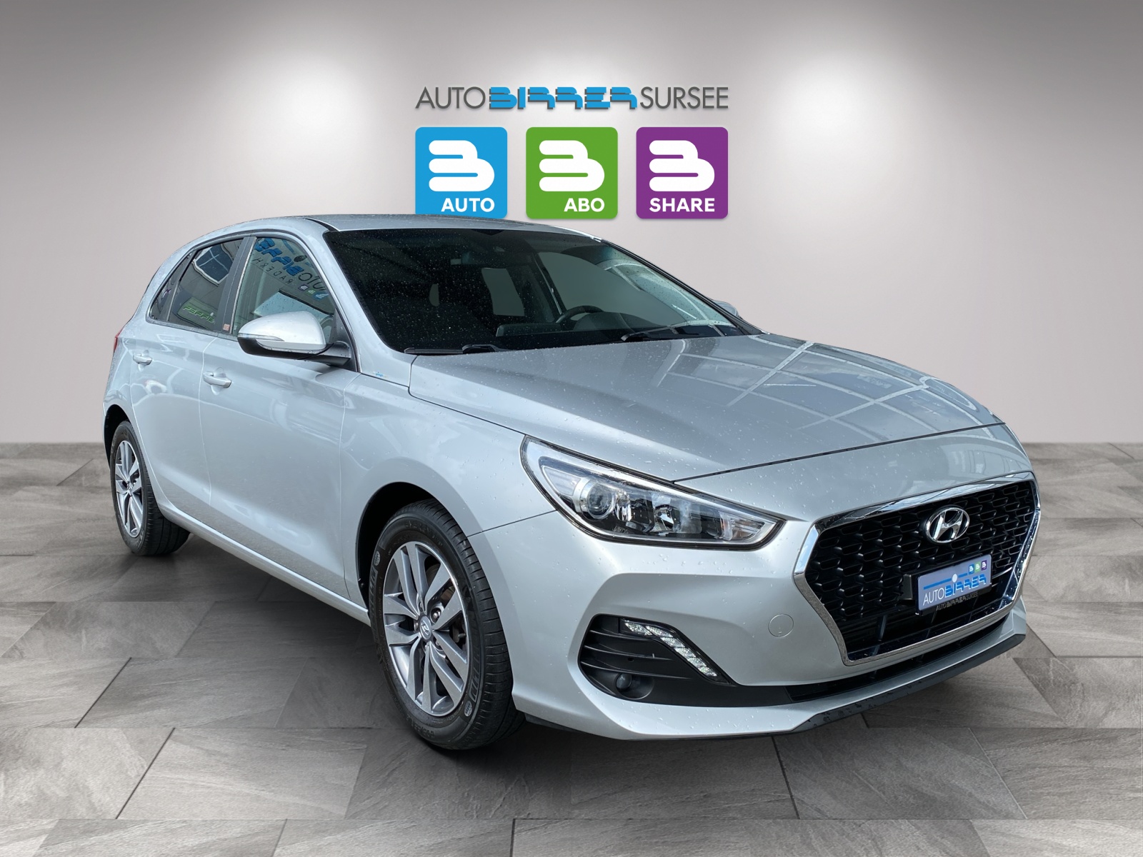 HYUNDAI i30 1.4 T-GDi Amplia-showroom-element-2