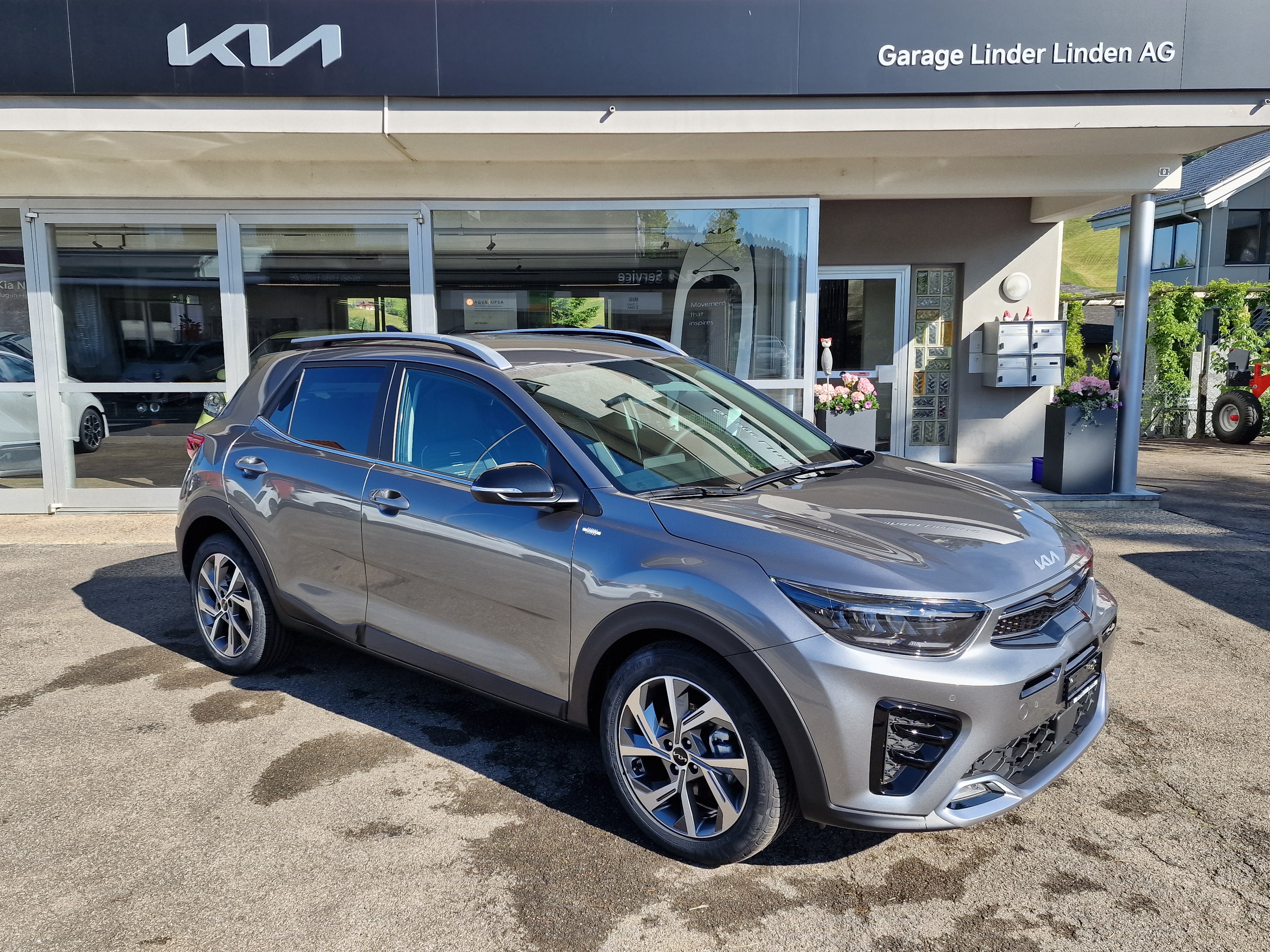 KIA Stonic 1.0 T-GDI GT-Line (SUV / Geländewagen) KIA KIA Stonic 1.0 T-GDI GT-Line (SUV / Geländewagen)