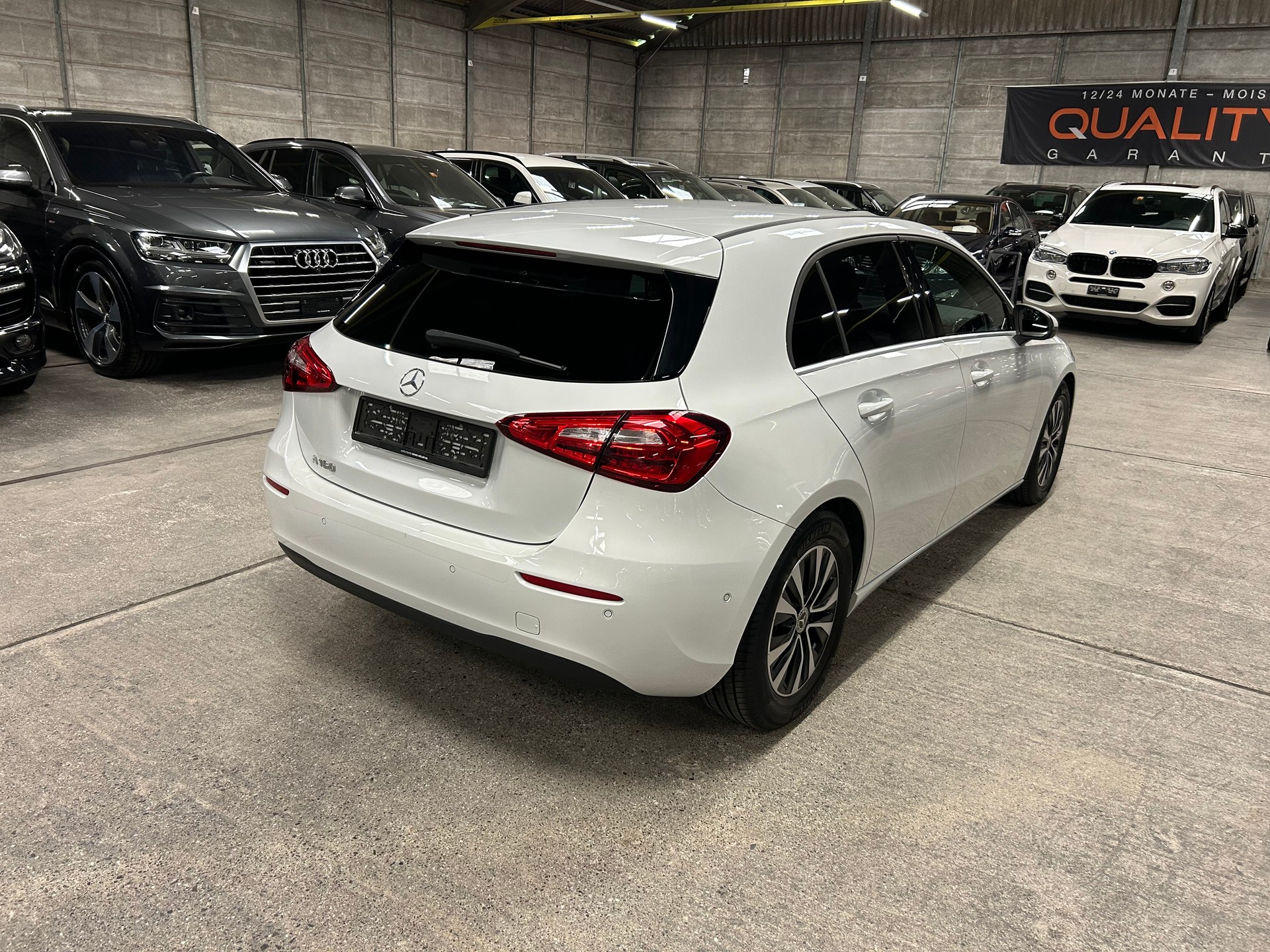 MERCEDES-BENZ A 160 SE Line-showroom-element-3