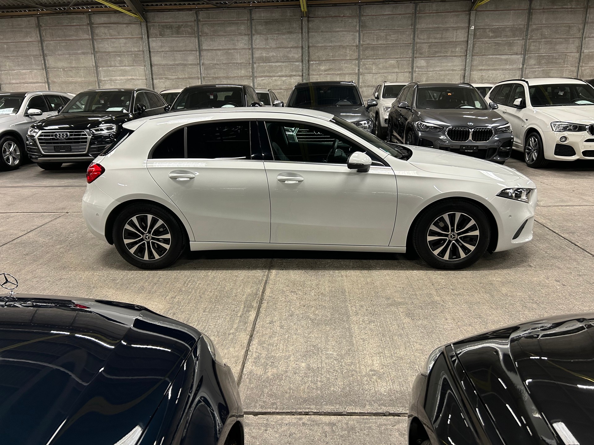 MERCEDES-BENZ A 160 SE Line-showroom-element-2