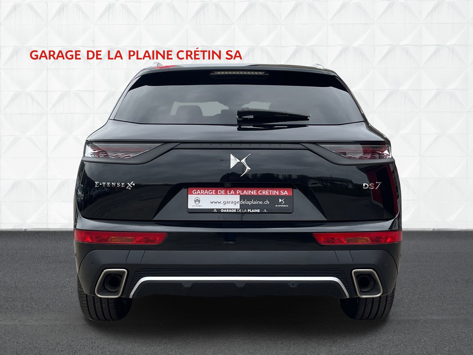 DS AUTOMOBILES DS 7 Crossback E-Tense 300 SO Chic-showroom-element-3