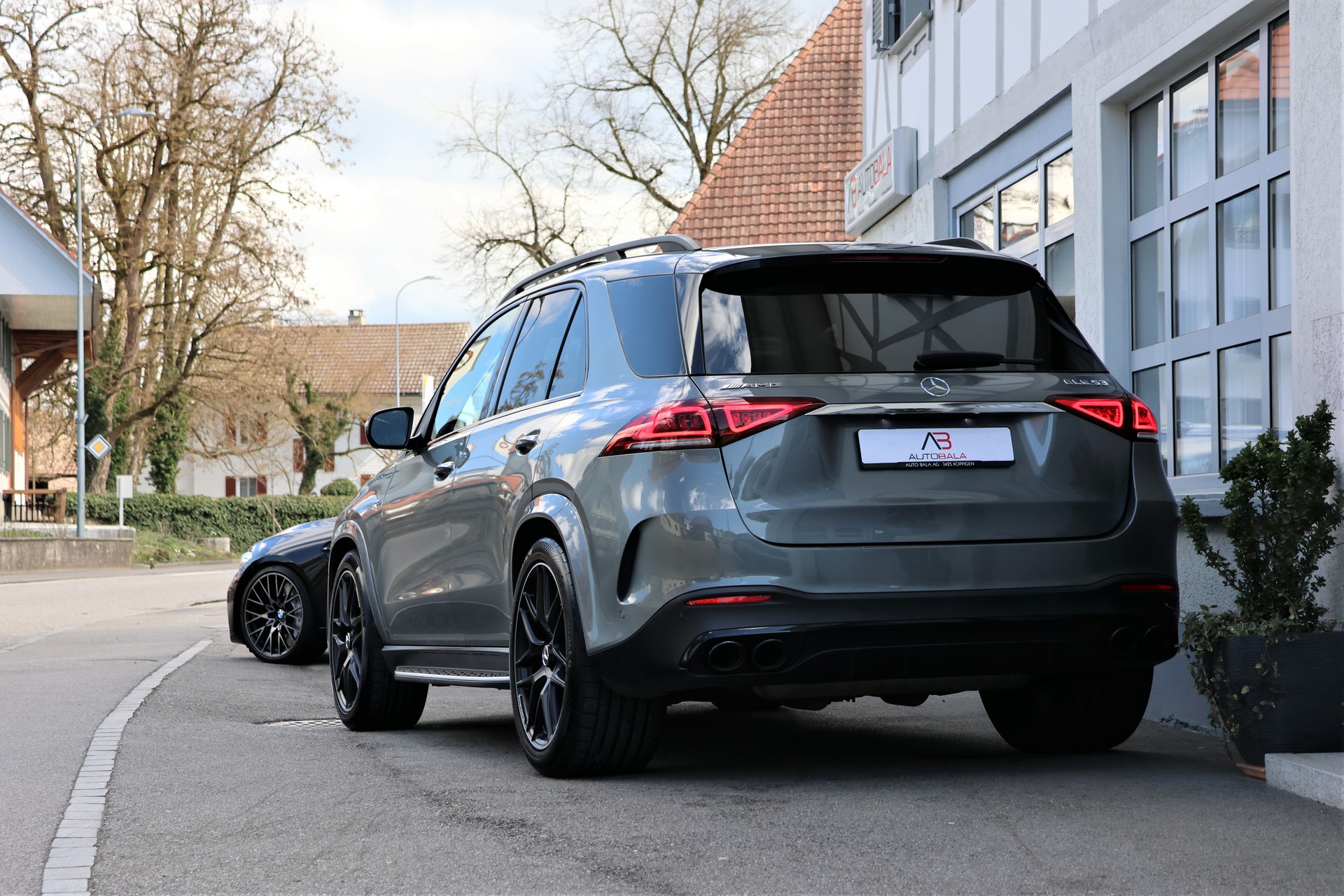 MERCEDES-BENZ GLE 53 AMG 4Matic+ 9G-Speedshift (CH)-showroom-element-2