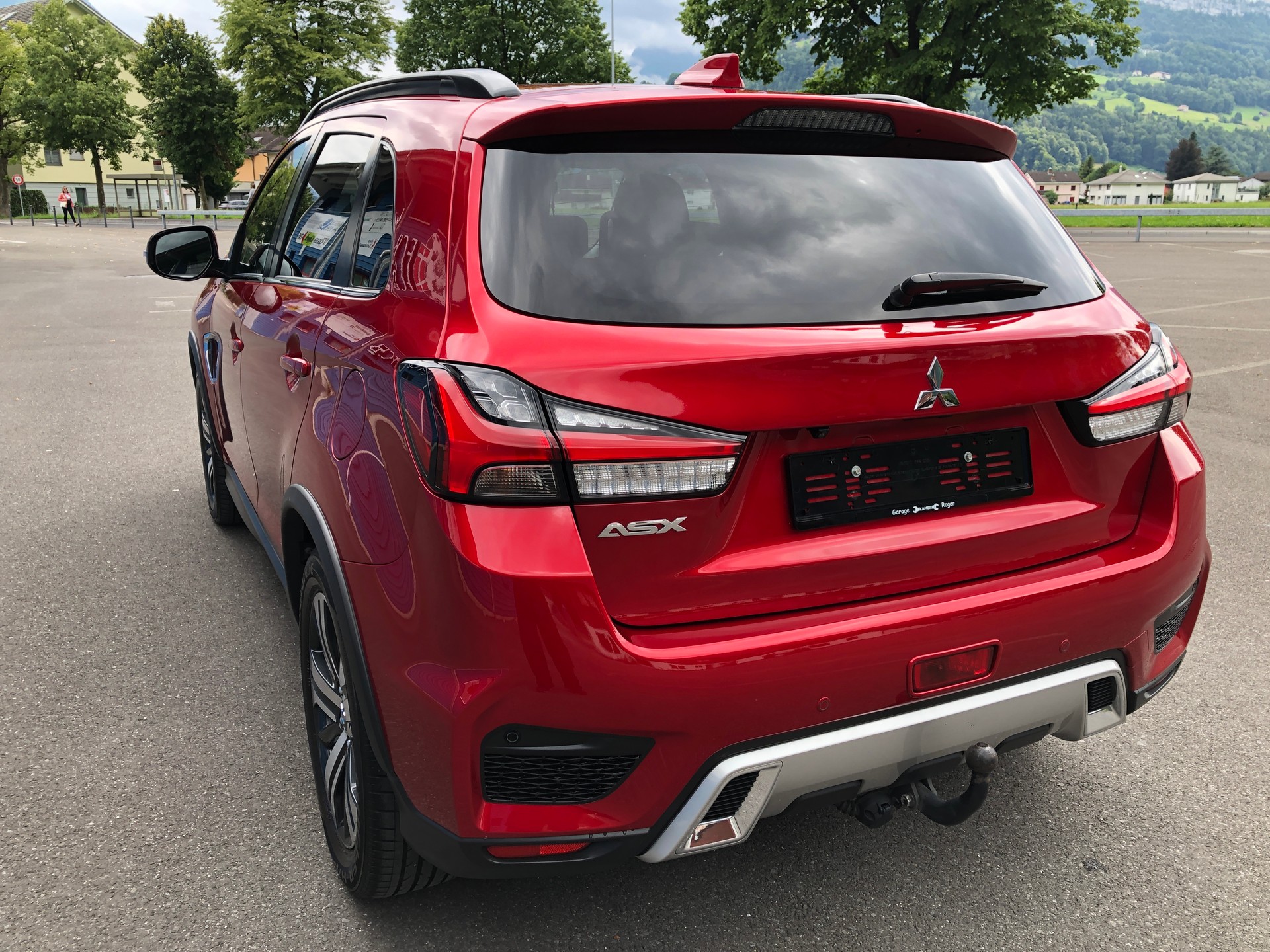 MITSUBISHI ASX 2.0 Diamond 4WD Automat-showroom-element-3