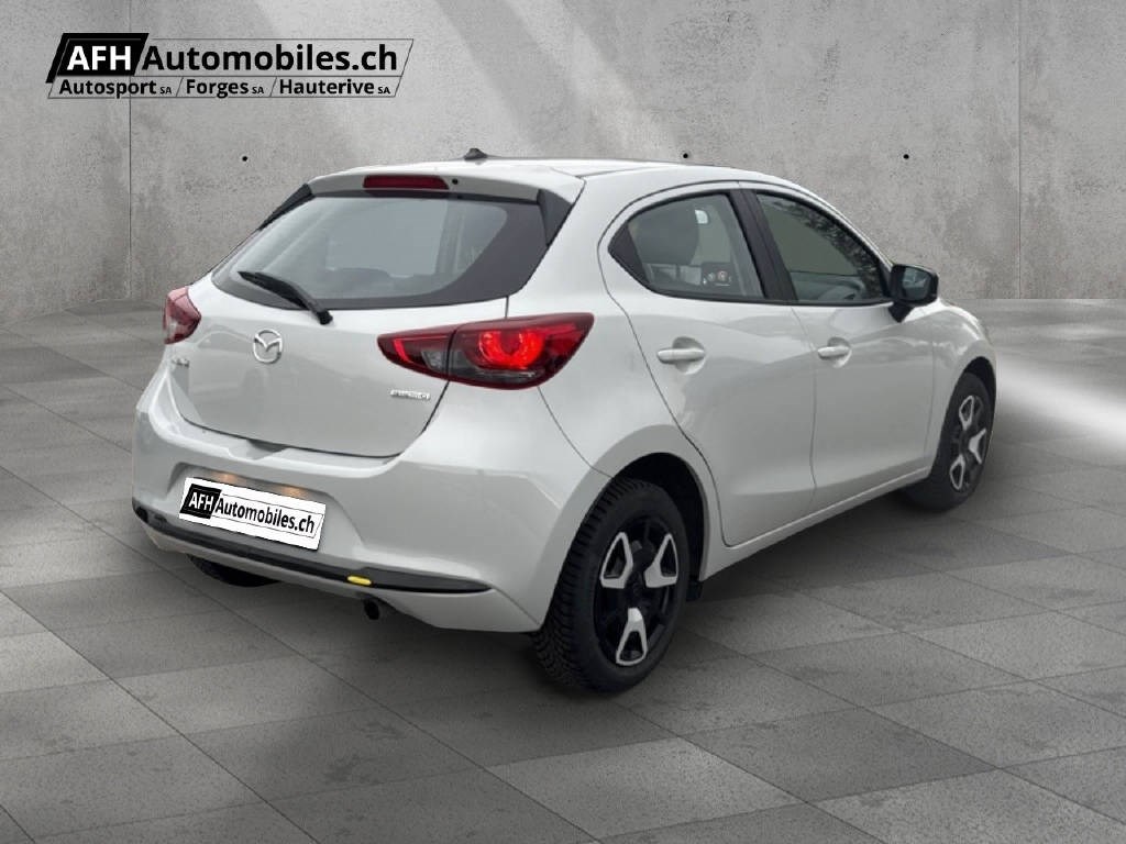 MAZDA 2 1.5 90 Center-Line-image-4