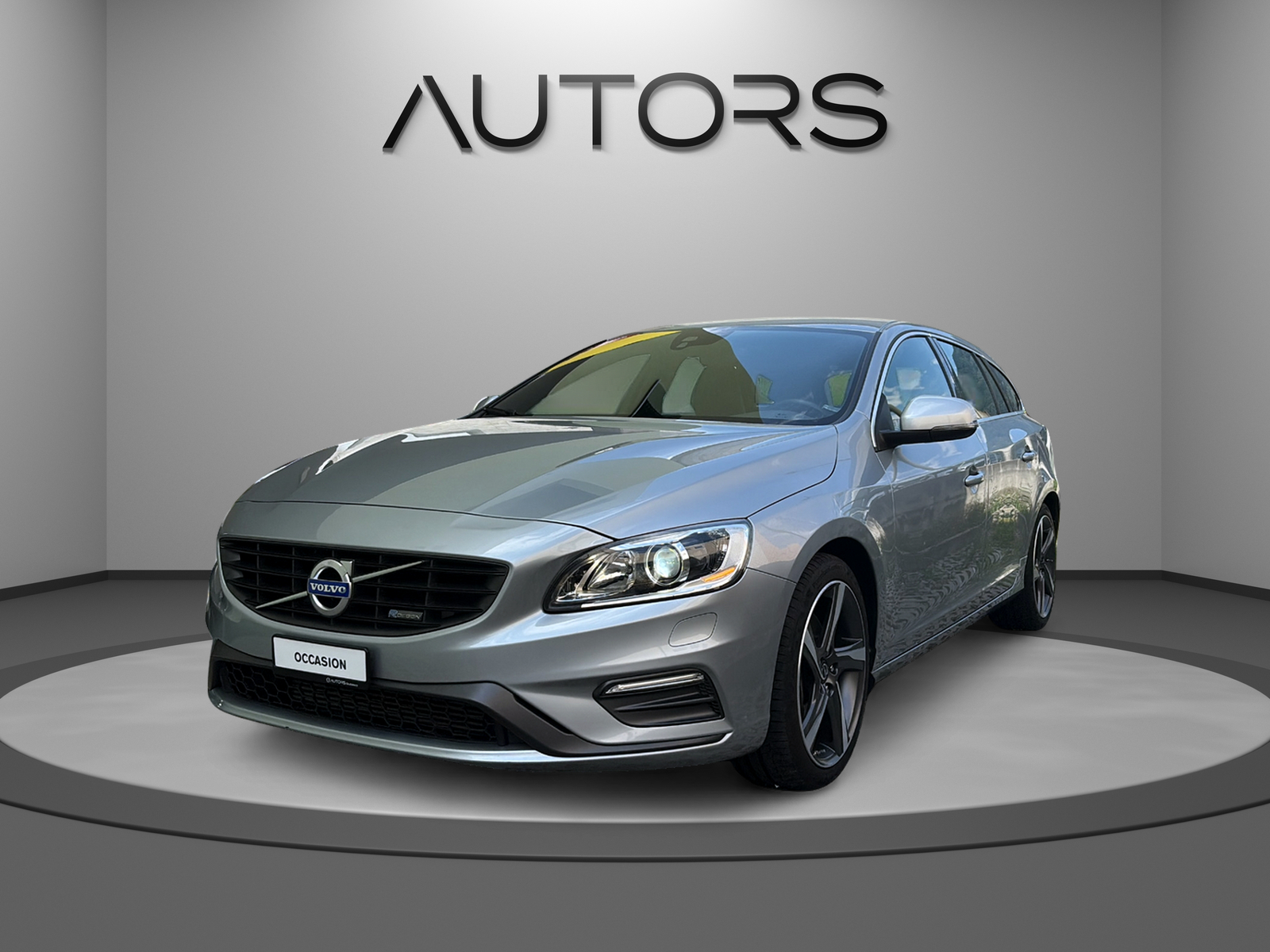 VOLVO V60 D4 AWD Kinetic R-Design Geartronic