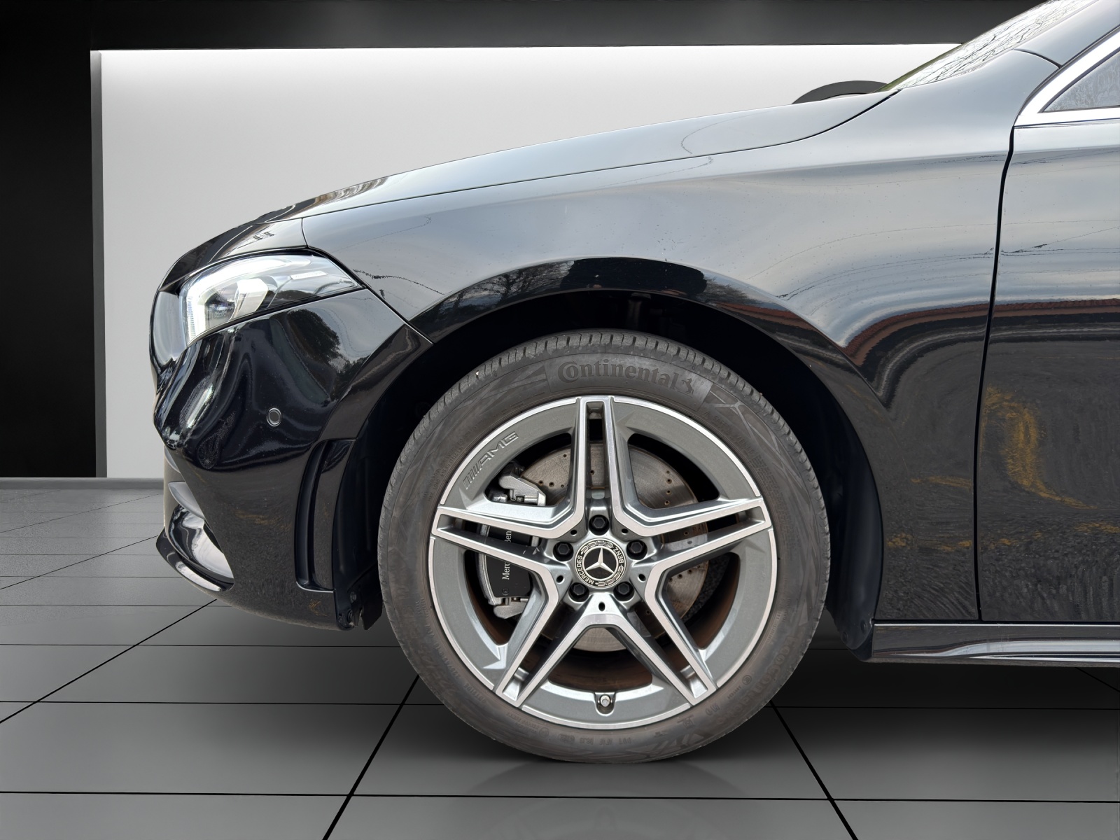 Image MERCEDES-BENZ A-250 A 250e AMG Line