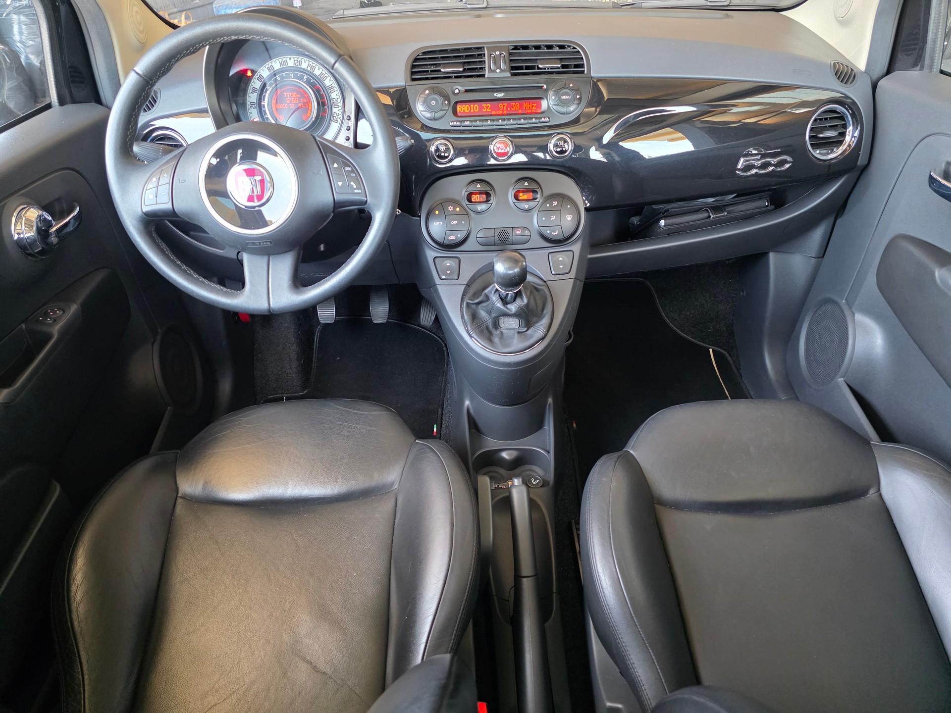 FIAT 500 1.2 Lounge-image-11