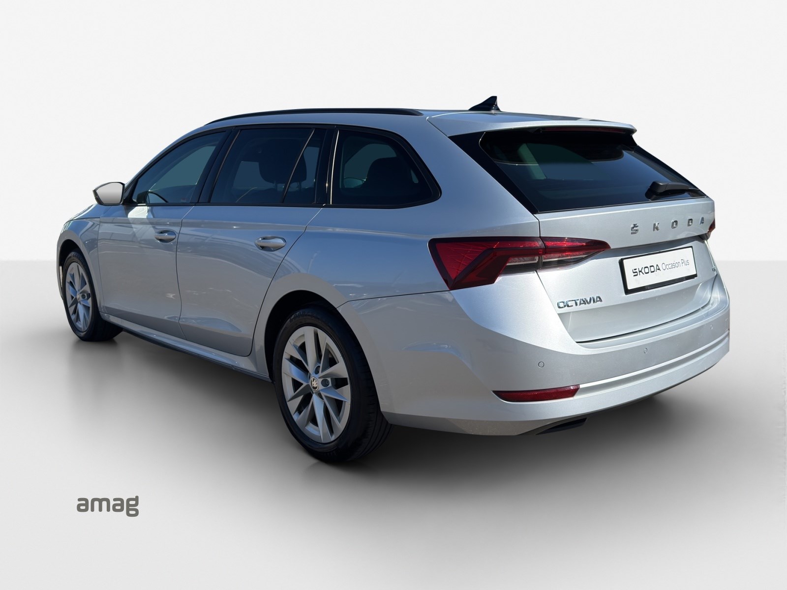 SKODA Octavia Combi 2.0 TSI Ambition DSG 4x4-showroom-element-2