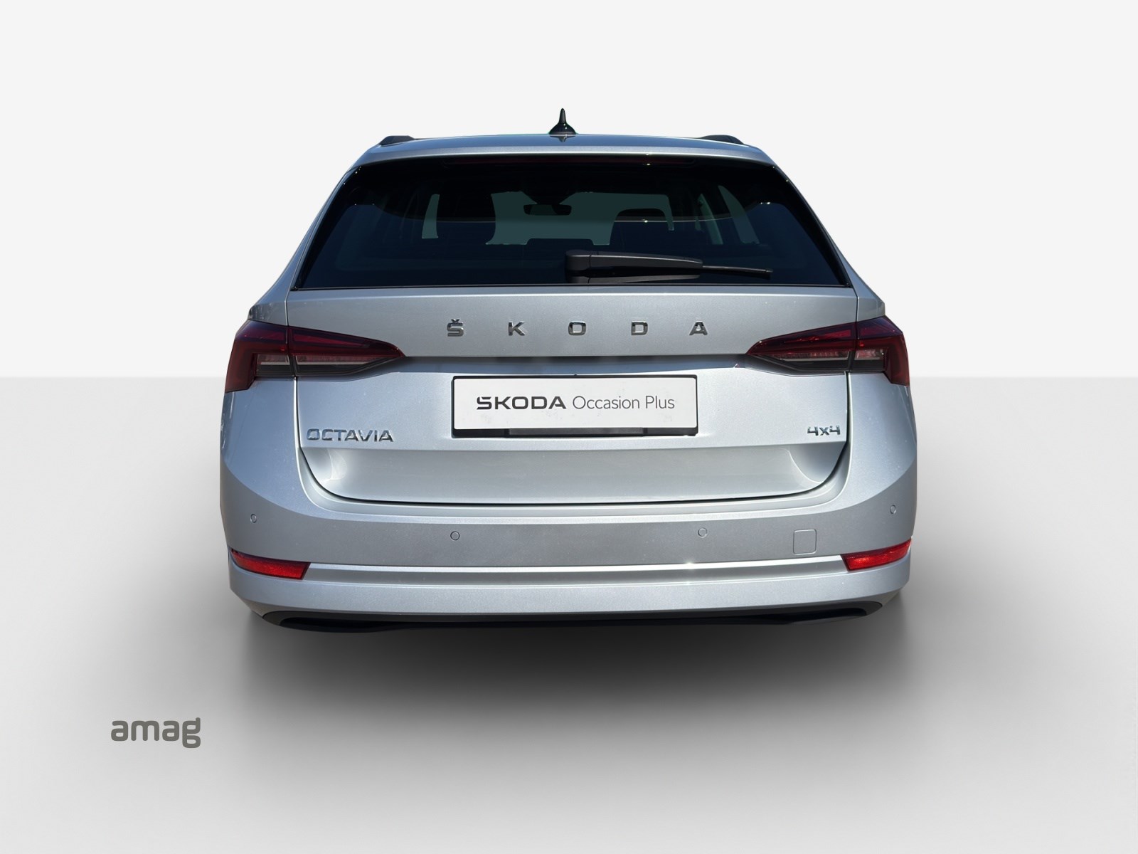 SKODA Octavia Combi 2.0 TSI Ambition DSG 4x4-showroom-element-3