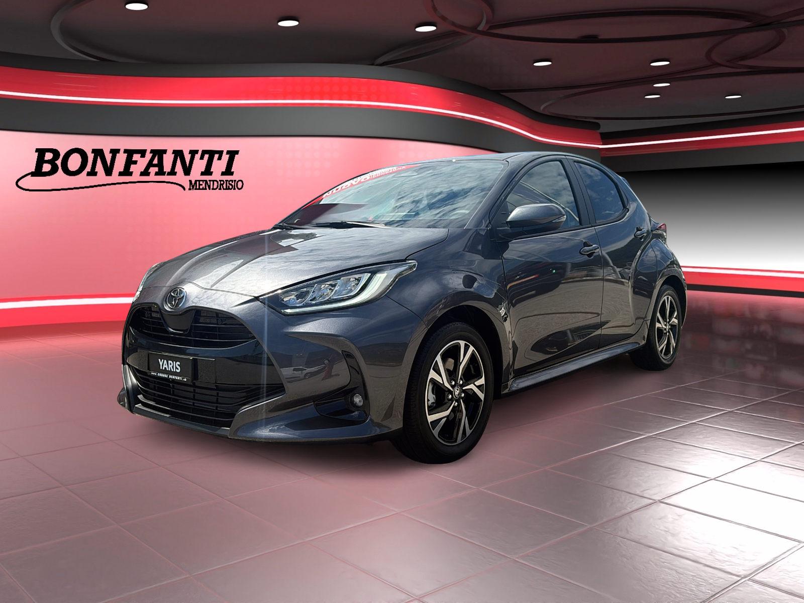 TOYOTA Yaris 1.5 (Limousine)