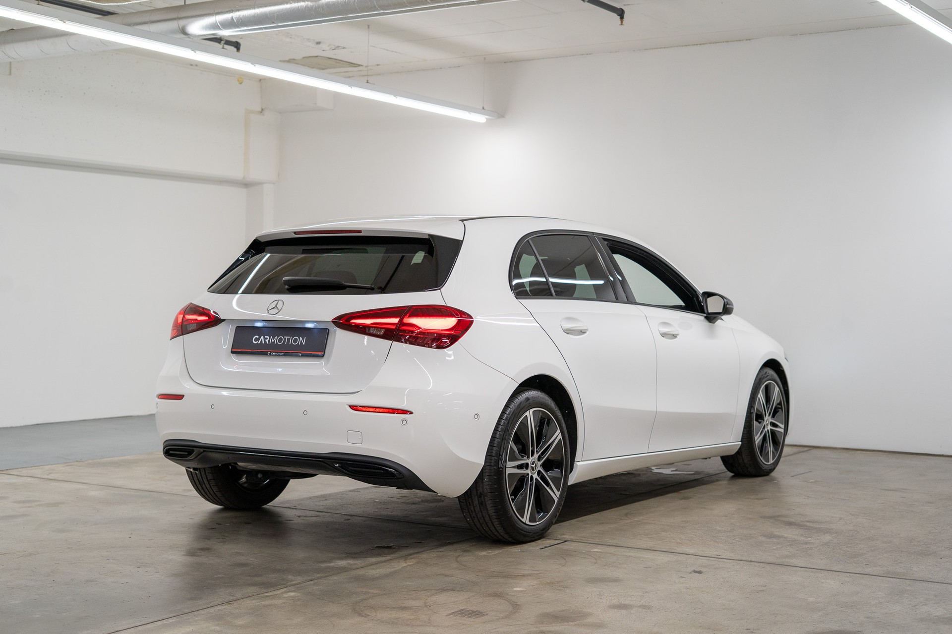 MERCEDES-BENZ A 180 Progressive-showroom-element-3