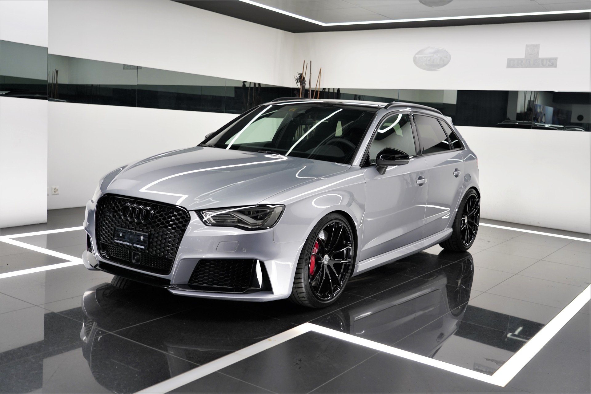 AUDI RS3 2.5 TSI quattro
