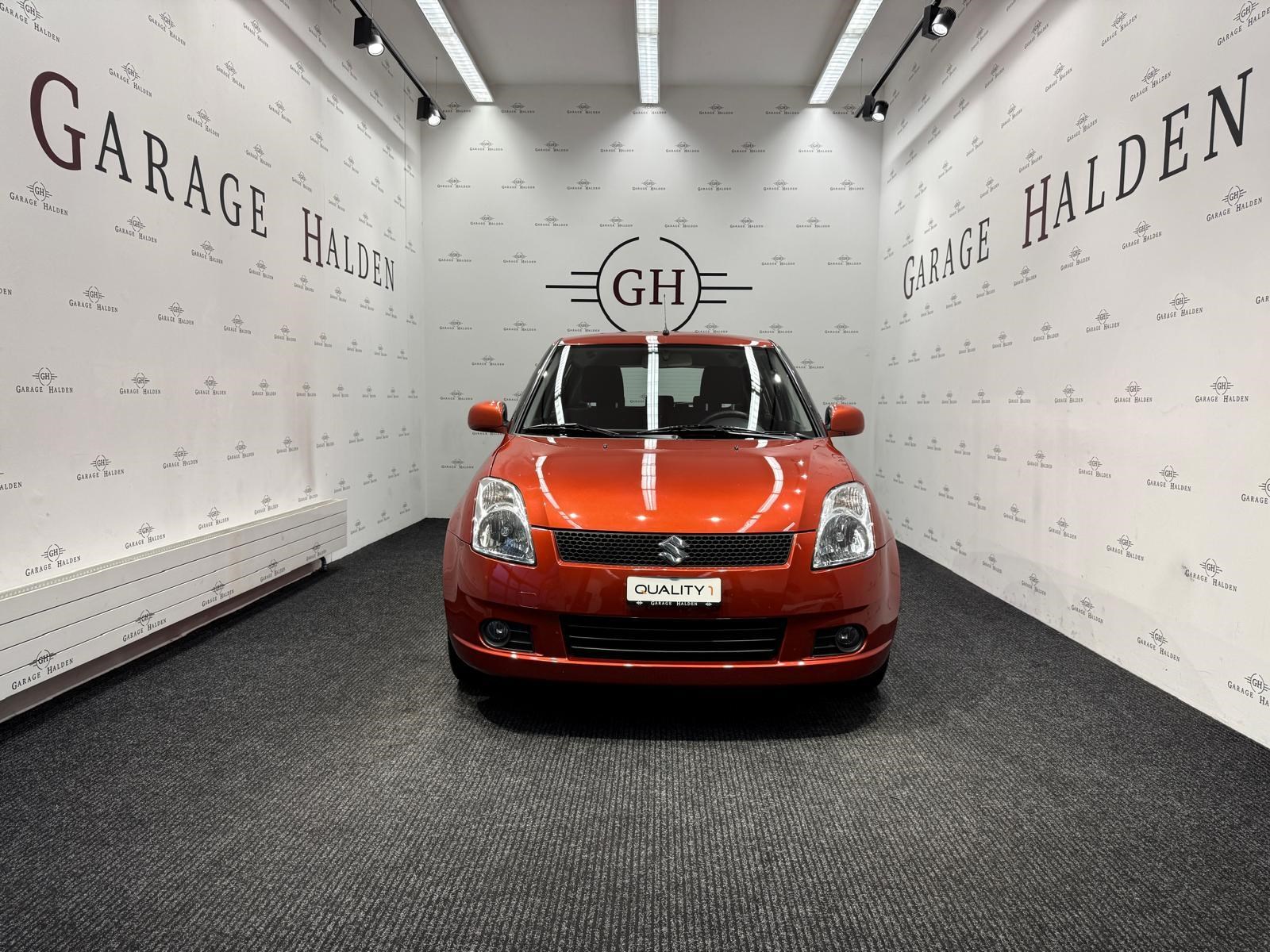 SUZUKI Swift 1.3 GL Top-showroom-element-1