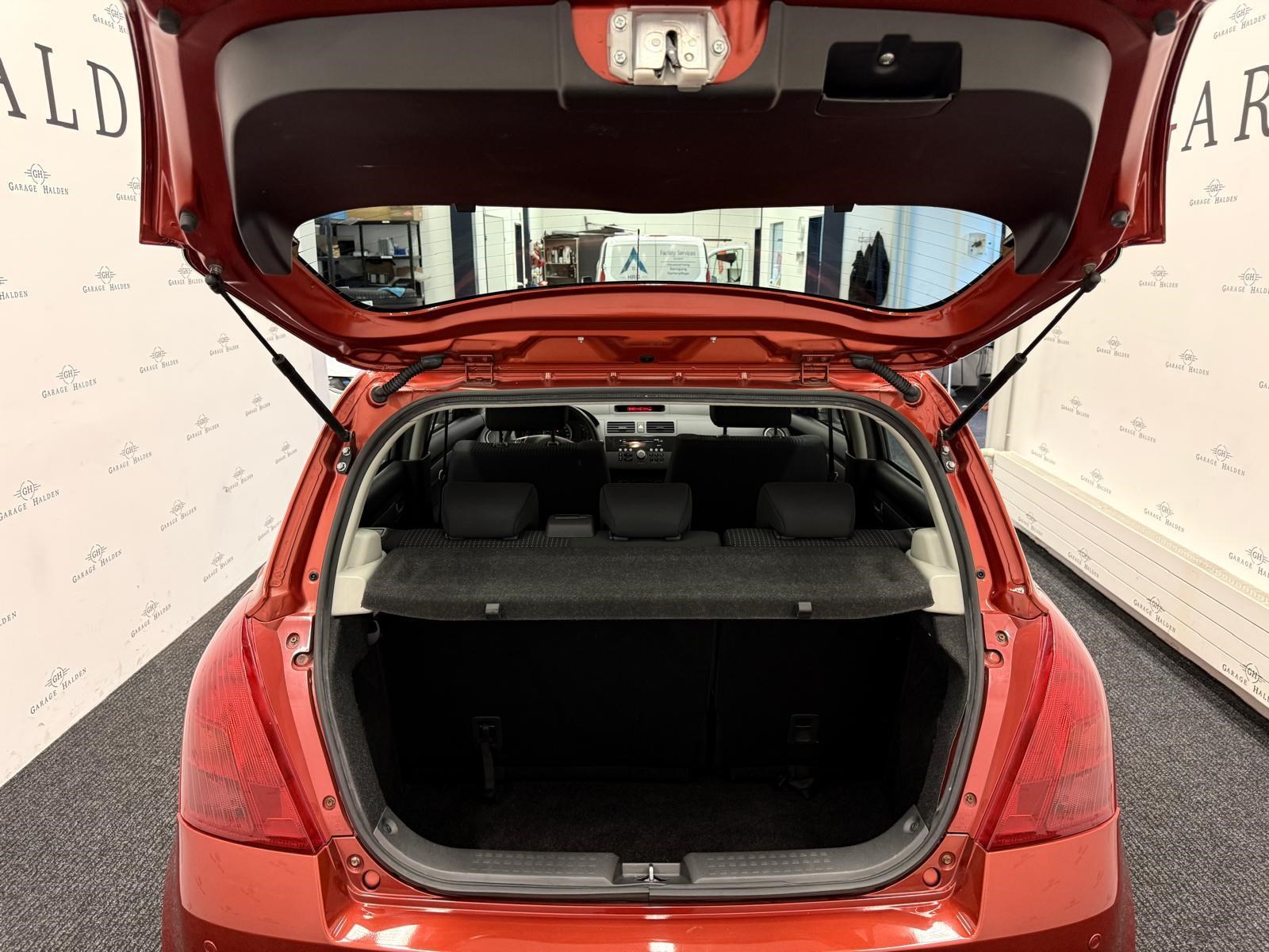 SUZUKI Swift 1.3 GL Top-image-5