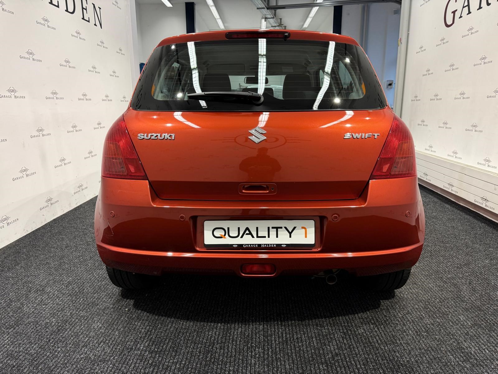 SUZUKI Swift 1.3 GL Top-image-6