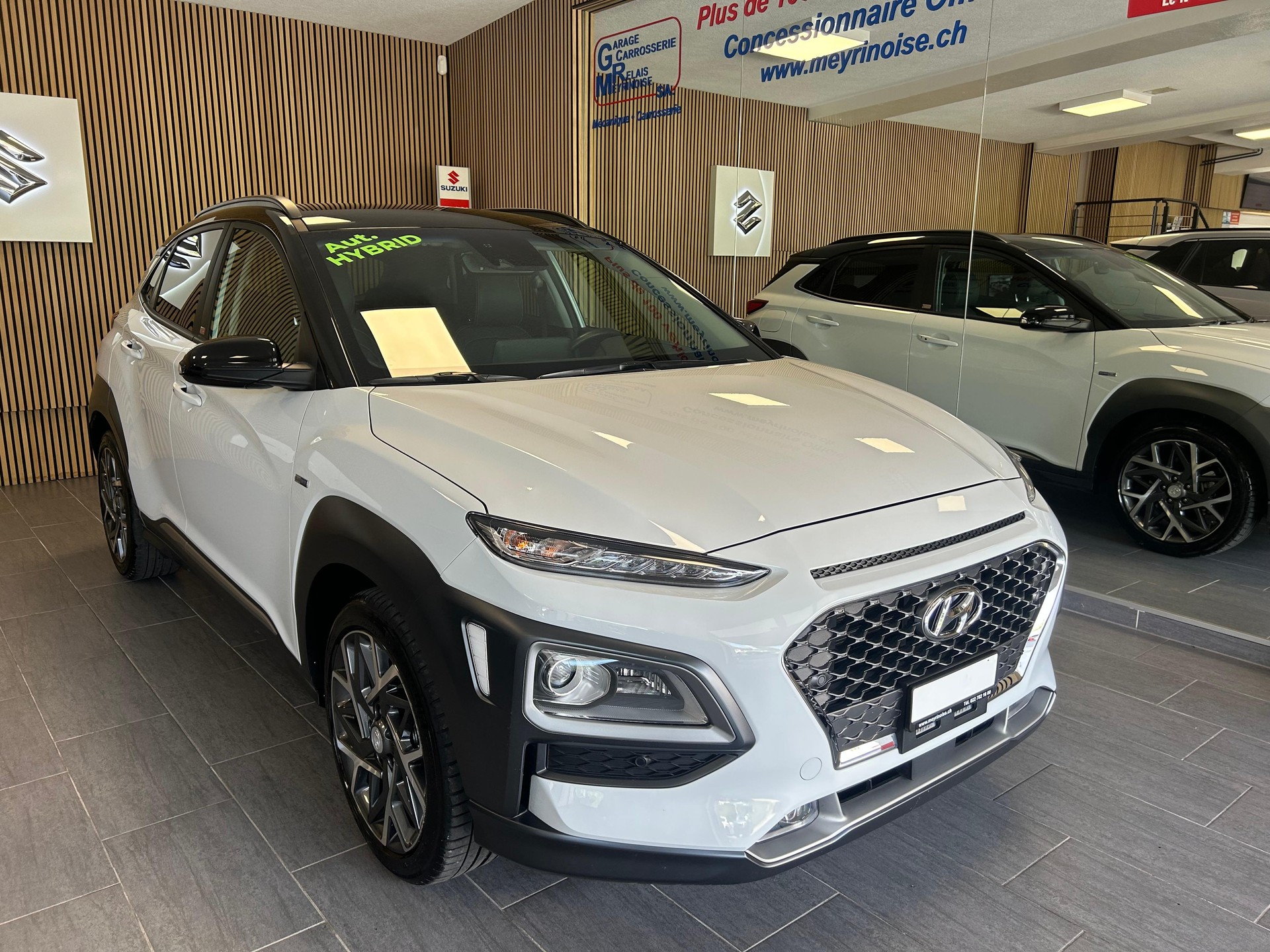 HYUNDAI Kona 1.6 GDi Hybrid Vertex-showroom-element-2