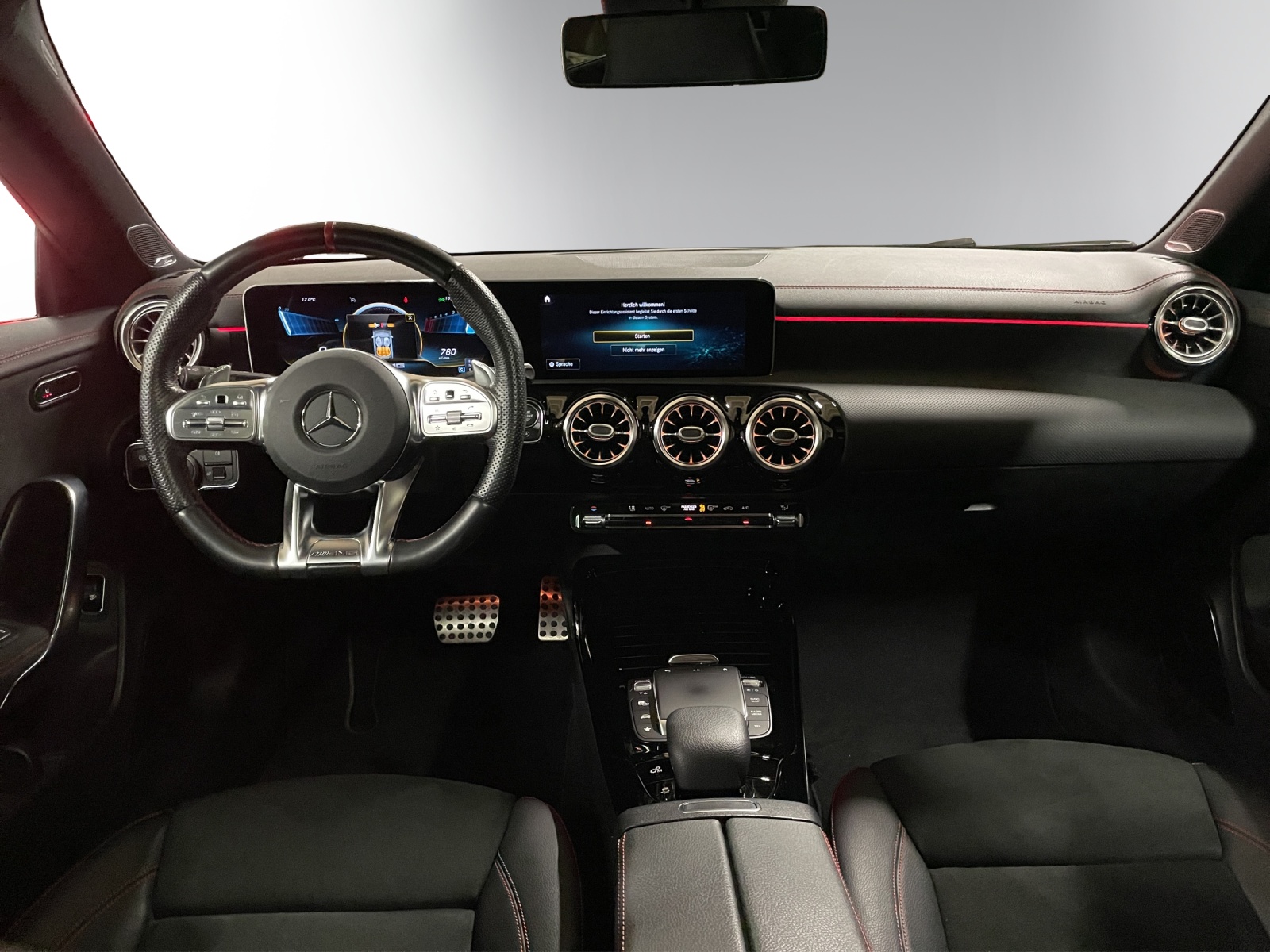 Image MERCEDES-BENZ CLA-35-AMG CLA 35 AMG 4Matic