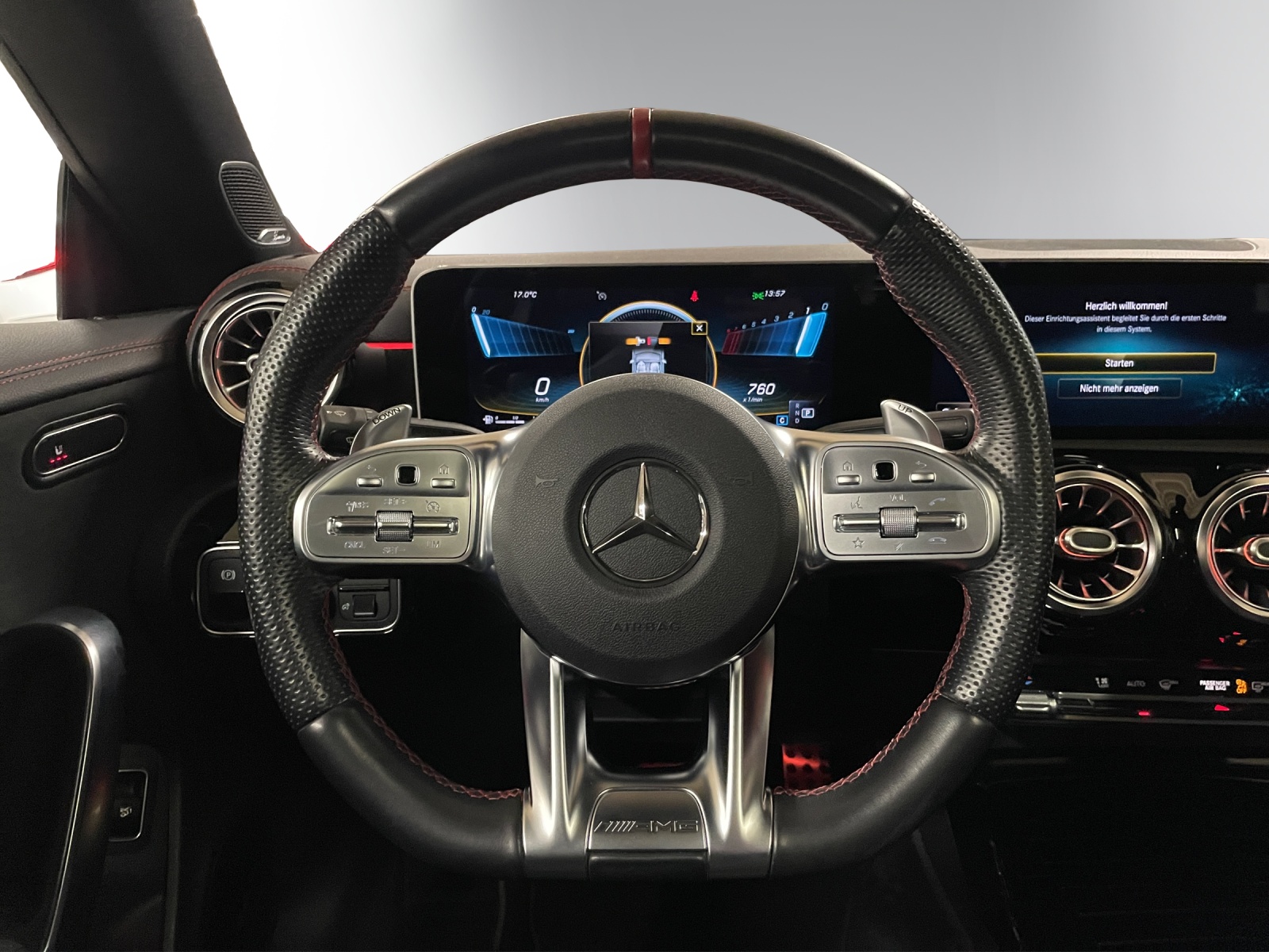 Image MERCEDES-BENZ CLA-35-AMG CLA 35 AMG 4Matic