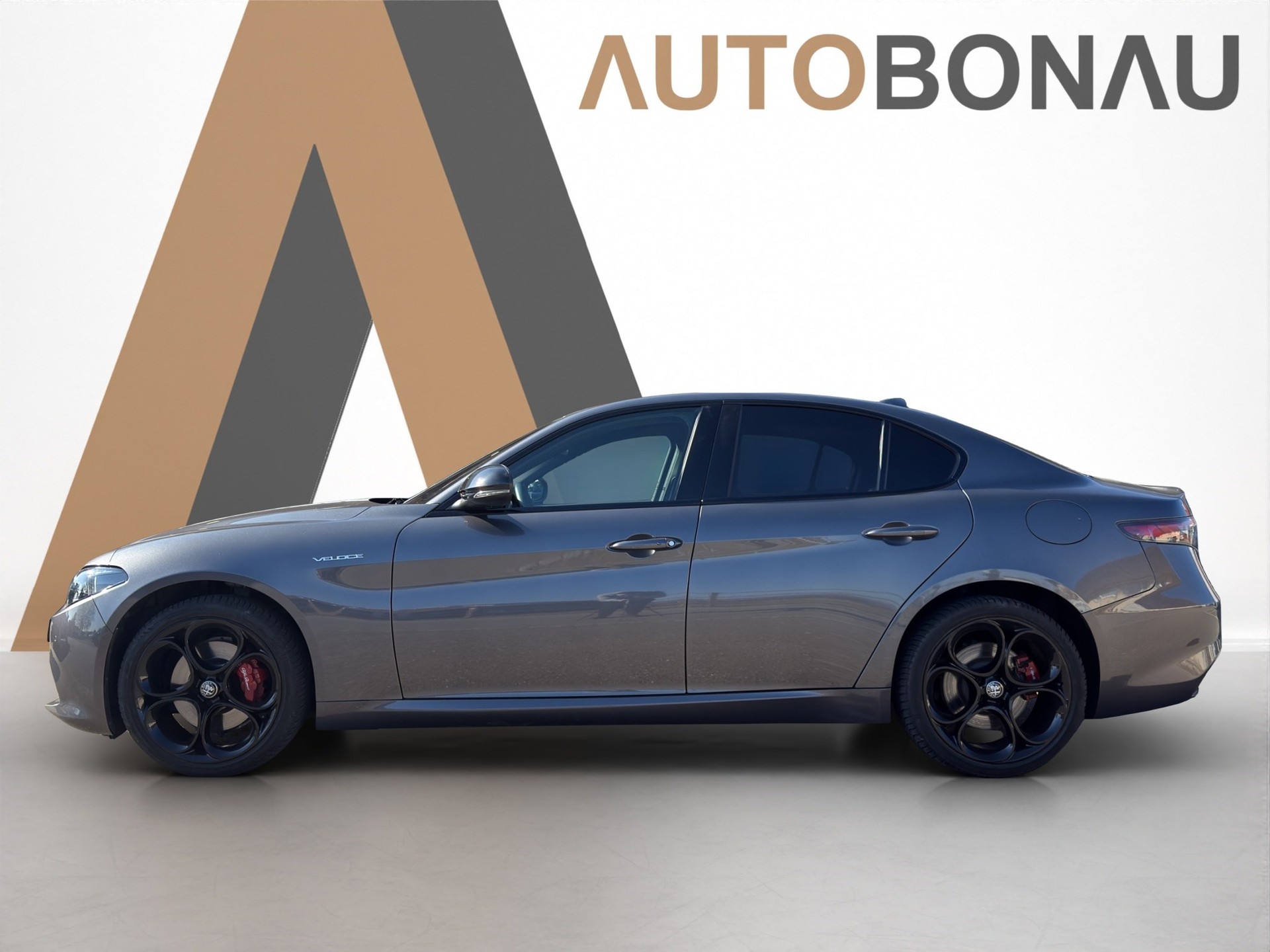 ALFA ROMEO Giulia 2.0 MA 280 Q4 Veloce Premium-showroom-element-2