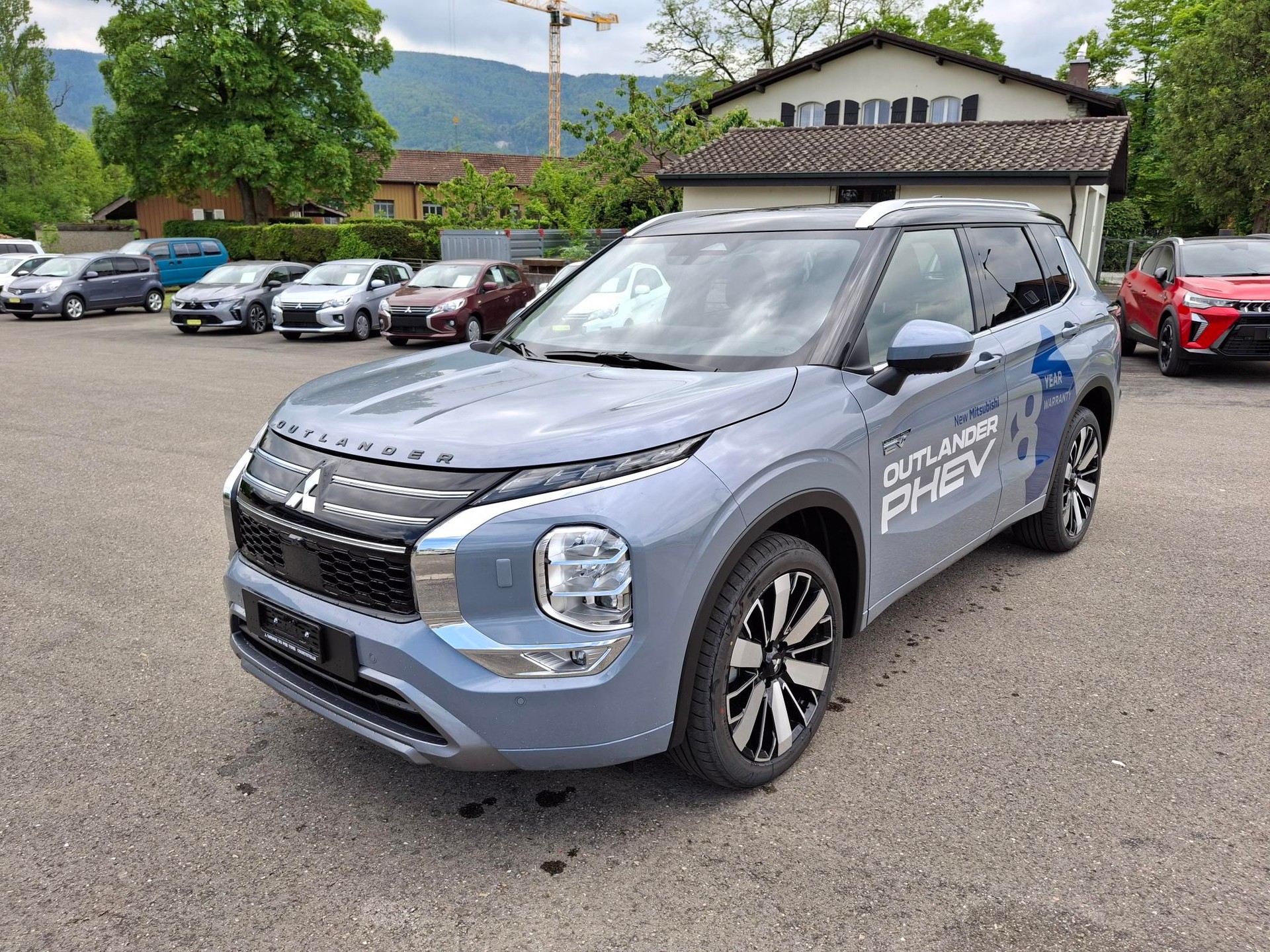 MITSUBISHI Outlander 2.4 PHEV Instyle+ 4WD Automatic