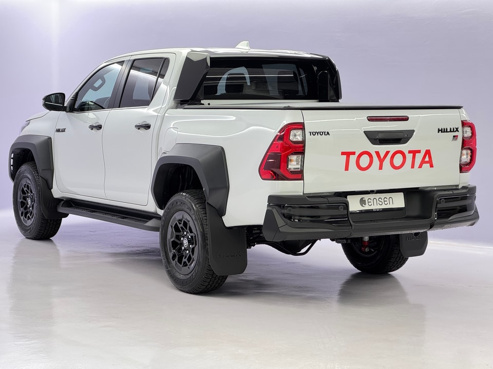 Hilux Double Cab 2.8 D 230 GR Sport II 4x4