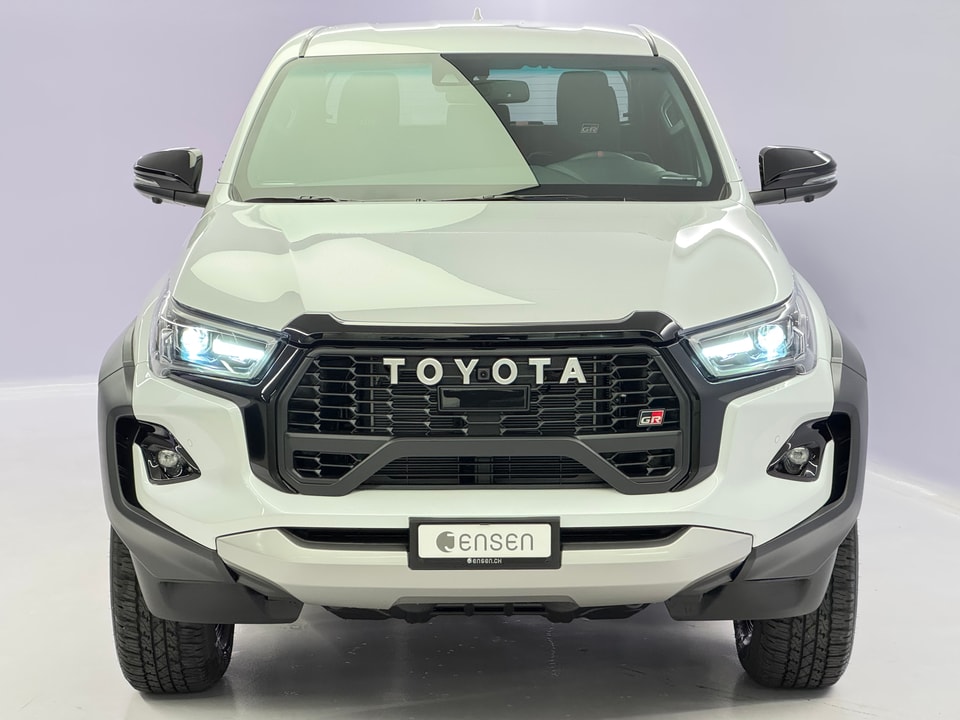 Hilux Double Cab 2.8 D 230 GR Sport II 4x4