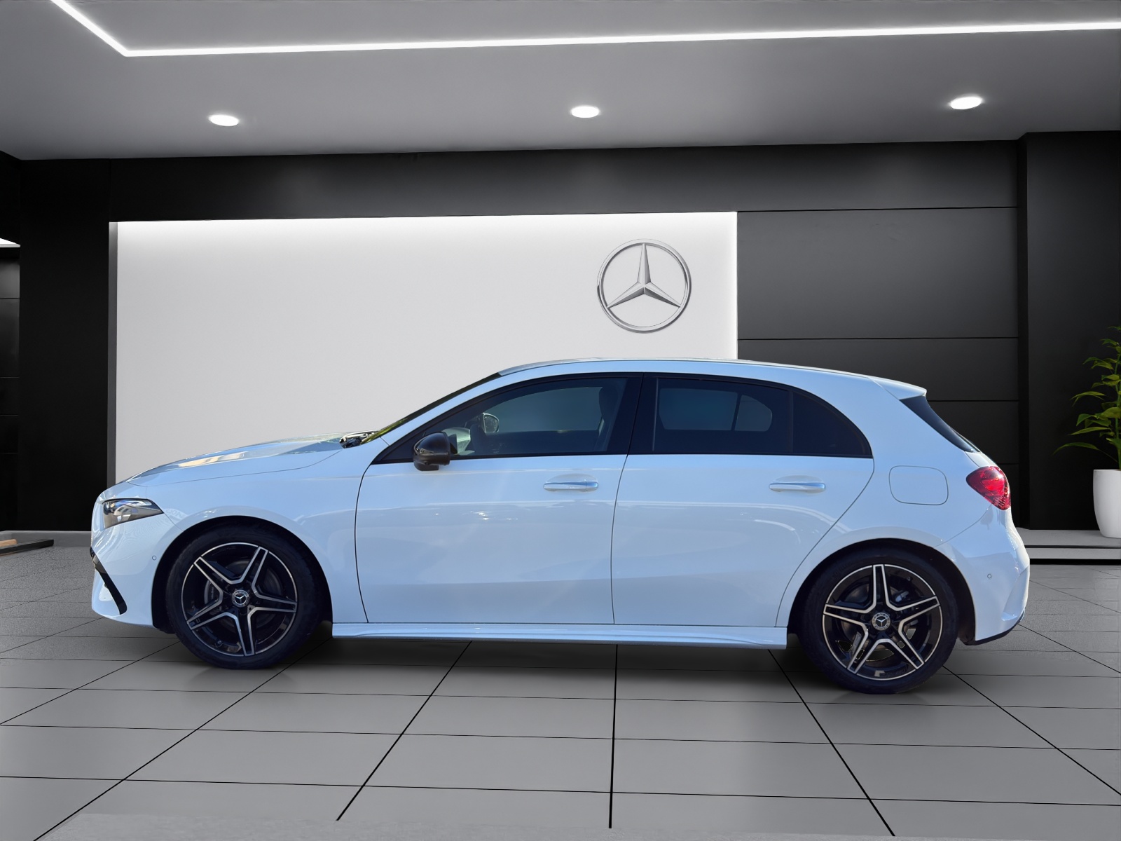 Image MERCEDES-BENZ A-200 A 200 Night Star 7G-DCT