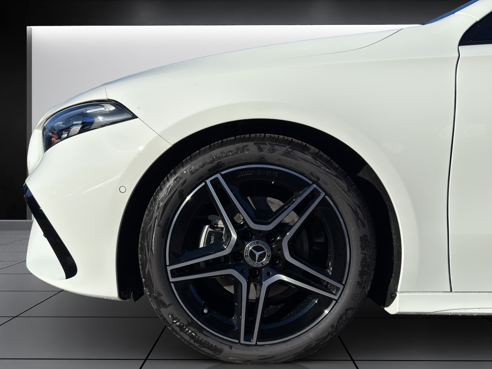 Image MERCEDES-BENZ A-200 A 200 Night Star 7G-DCT