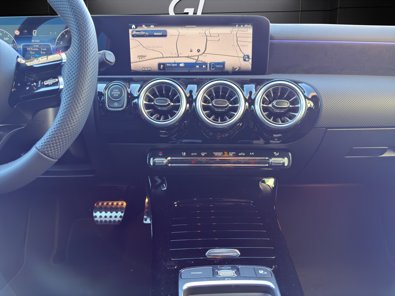 Image MERCEDES-BENZ A-200 A 200 Night Star 7G-DCT