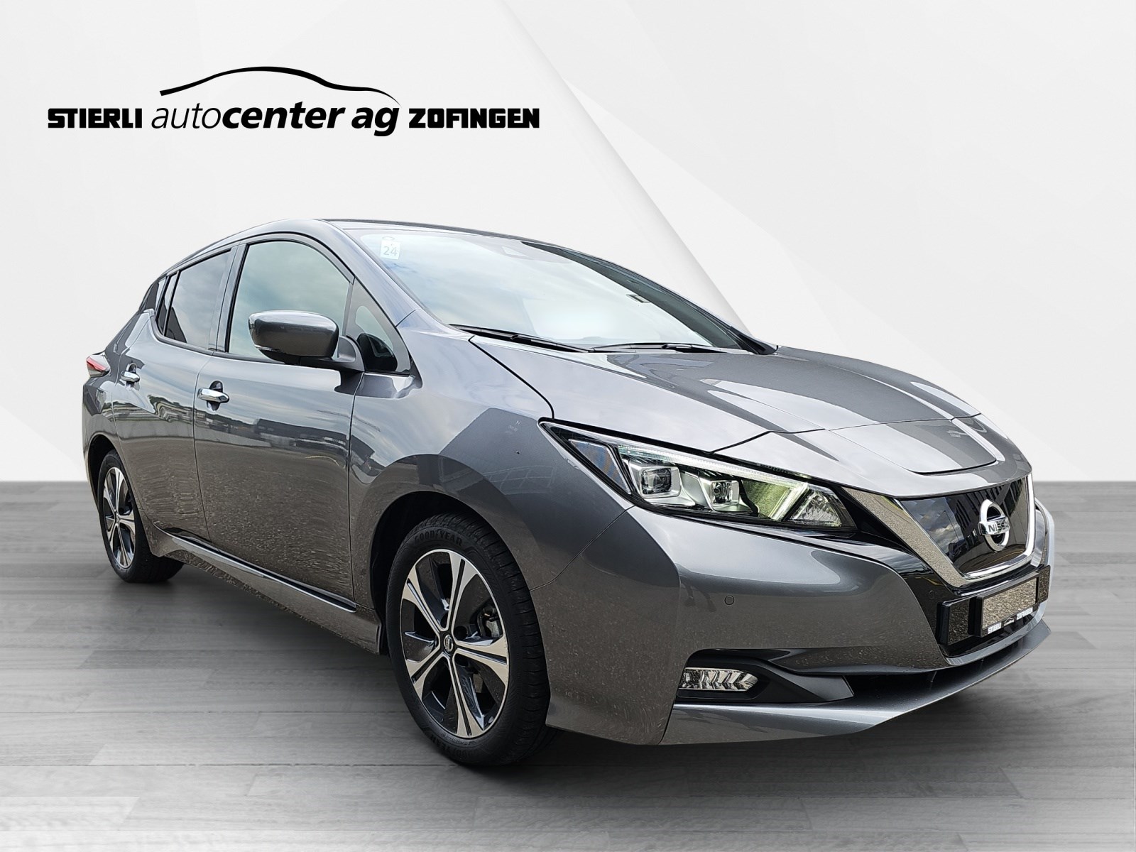 NISSAN Leaf Tekna-showroom-element-2