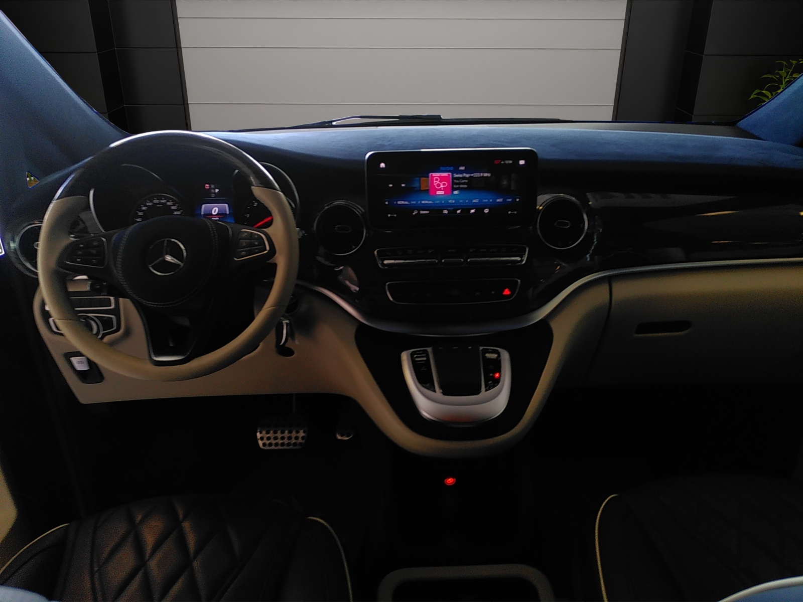 Image MERCEDES-BENZ V-300 V 300 d extralang 9G-Tronic