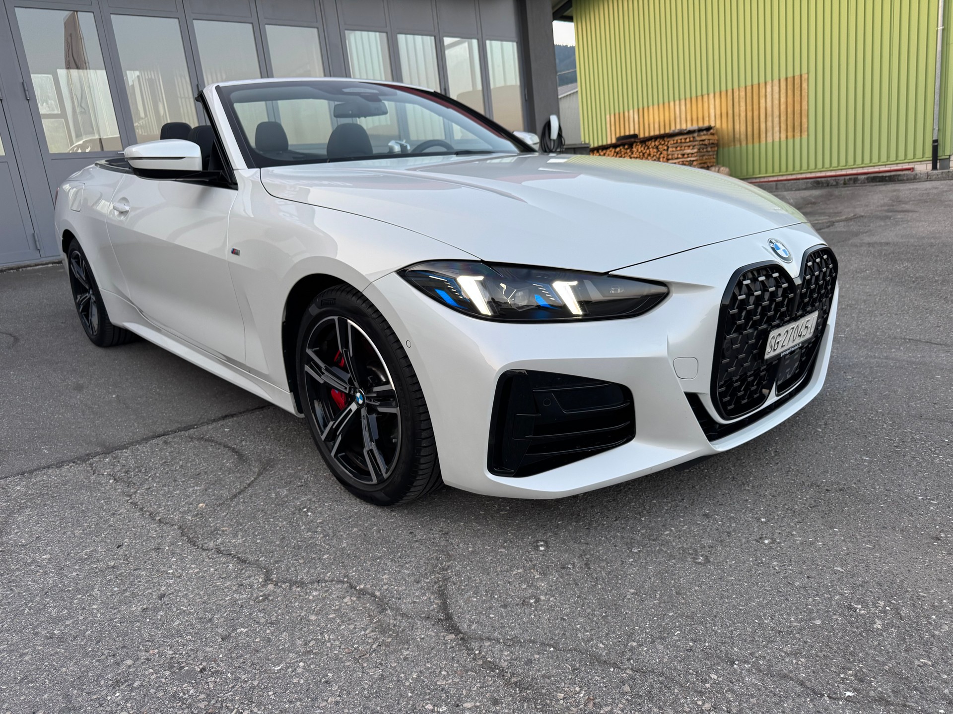 BMW 430i xDrive Cabriolet M Sport Pro Steptronic-showroom-element-1