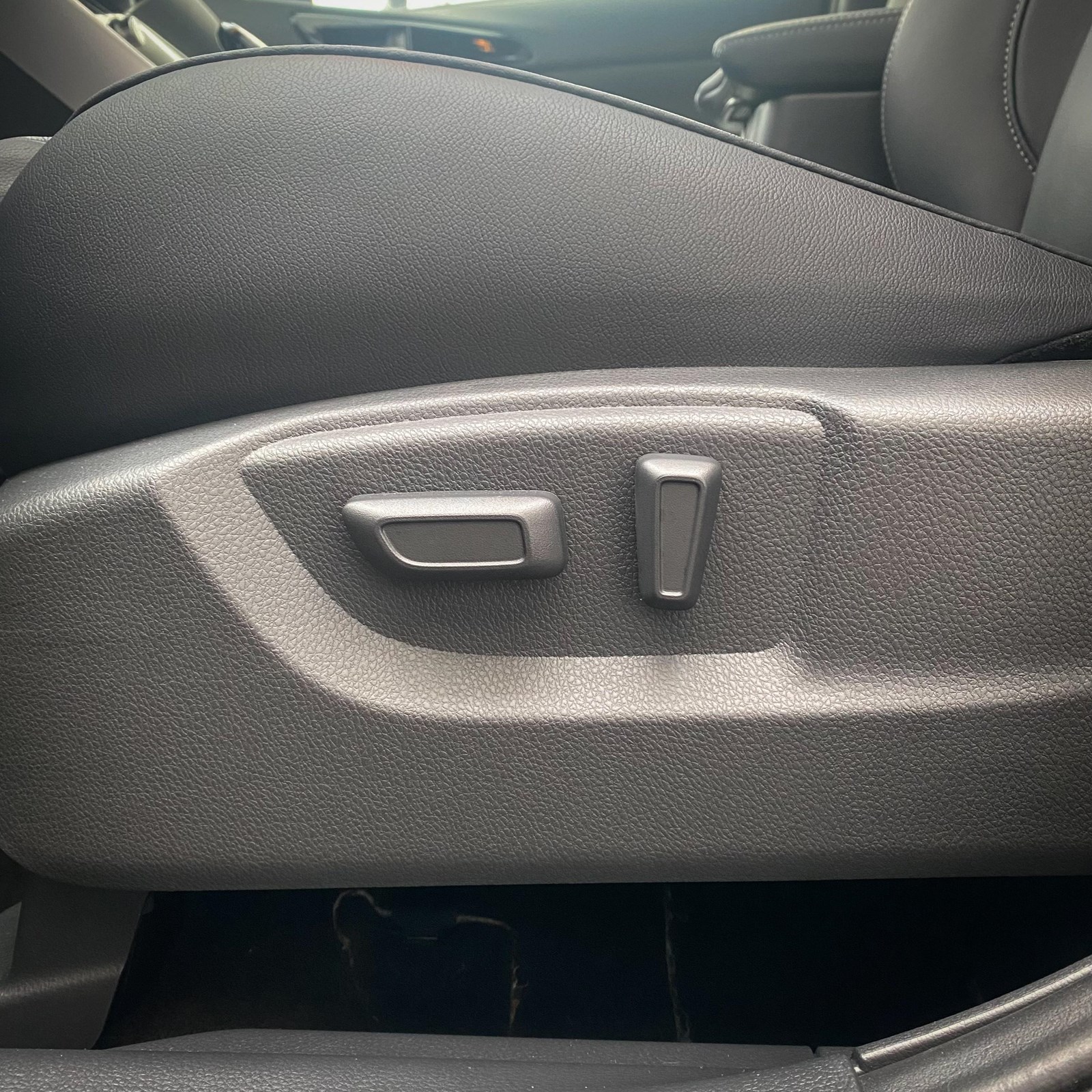 MITSUBISHI Eclipse Cross 2.4 PHEV Instyle+ 4x4-image-13
