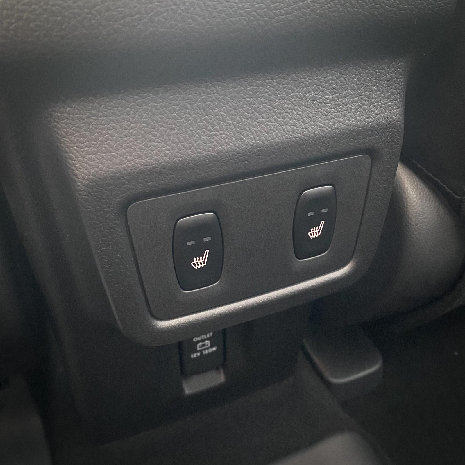 MITSUBISHI Eclipse Cross 2.4 PHEV Instyle+ 4x4-image-15