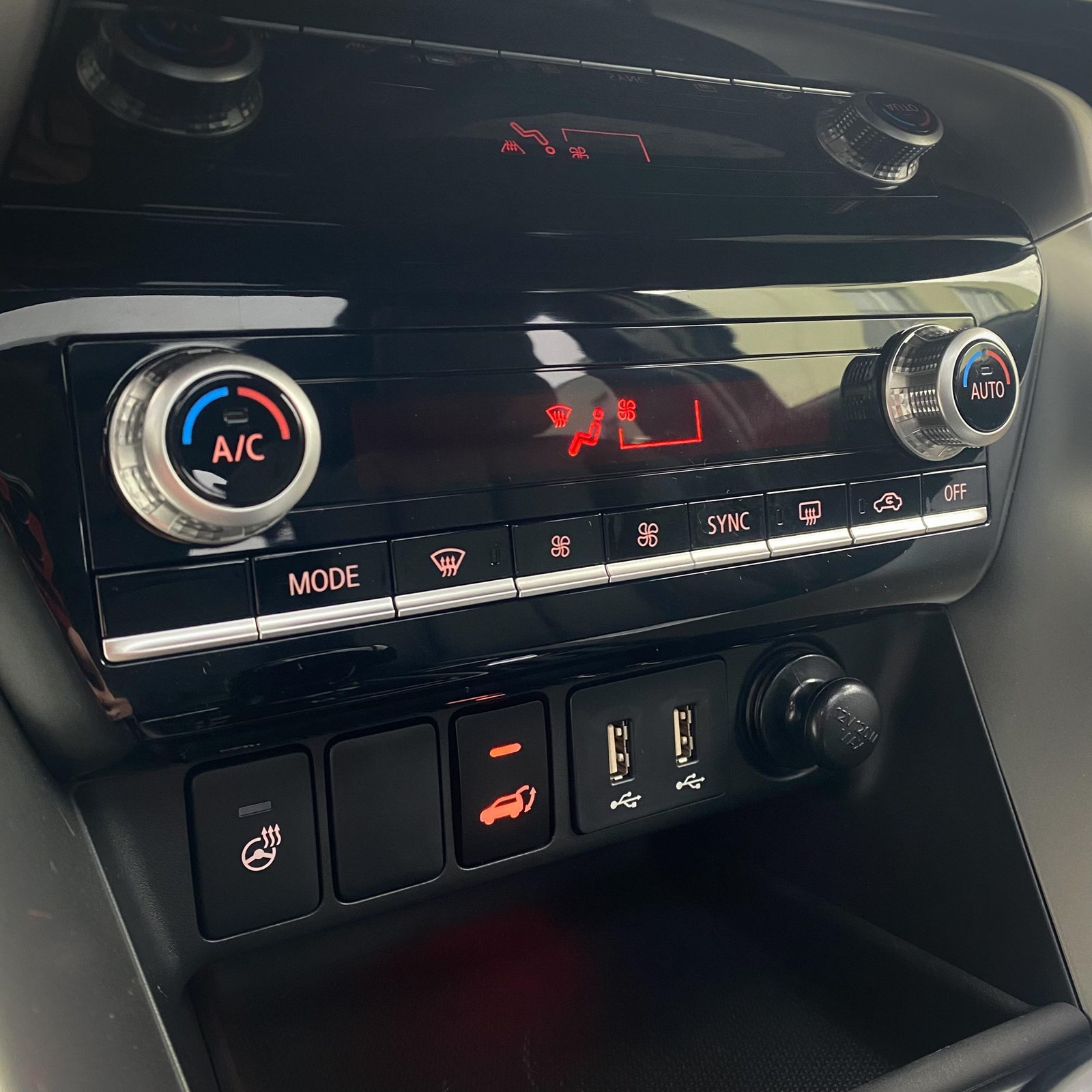 MITSUBISHI Eclipse Cross 2.4 PHEV Instyle+ 4x4-image-9