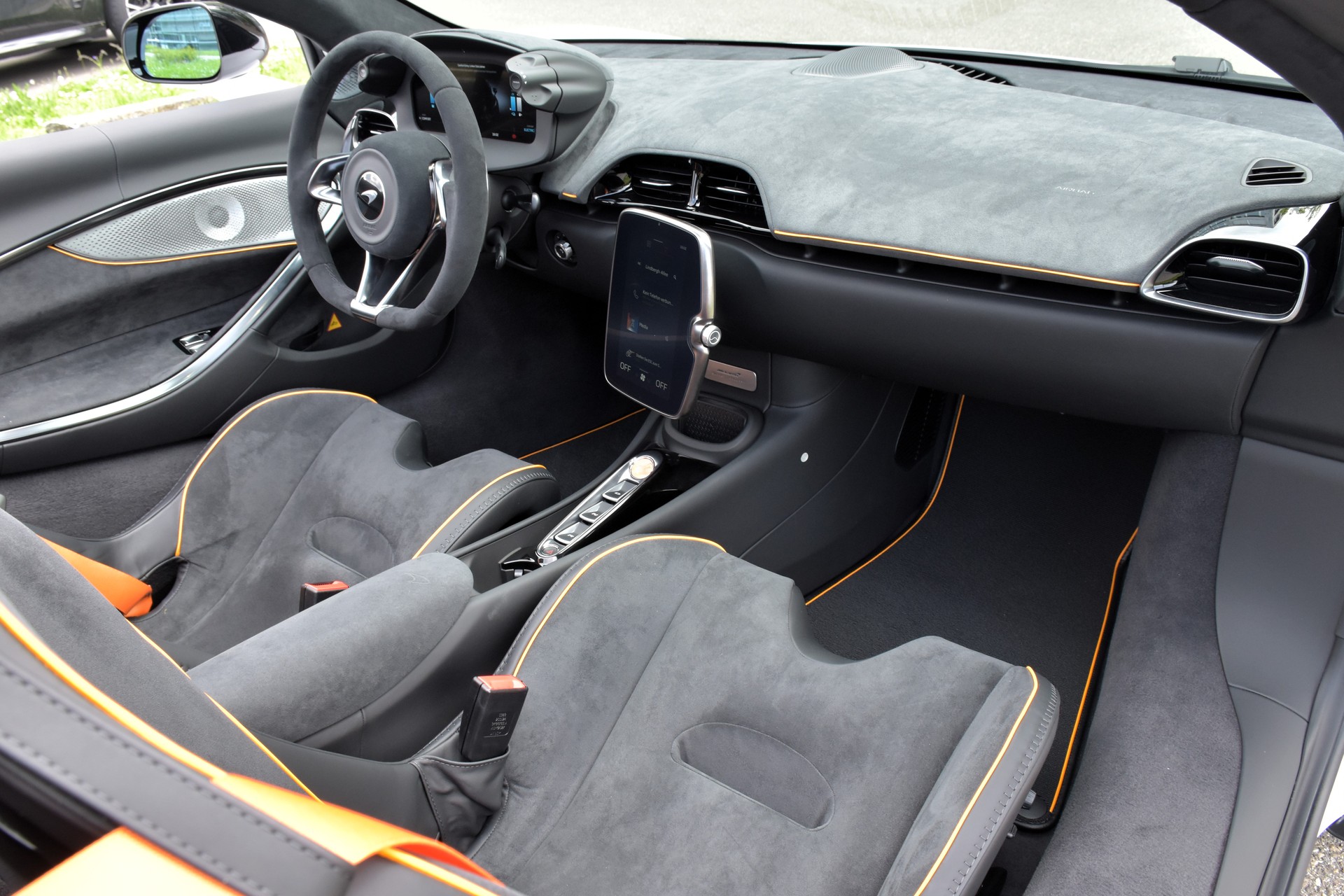McLAREN ARTURA SPIDER MY25 Performance 3.0 V6 Plug-in Hybrid SSG-image-28