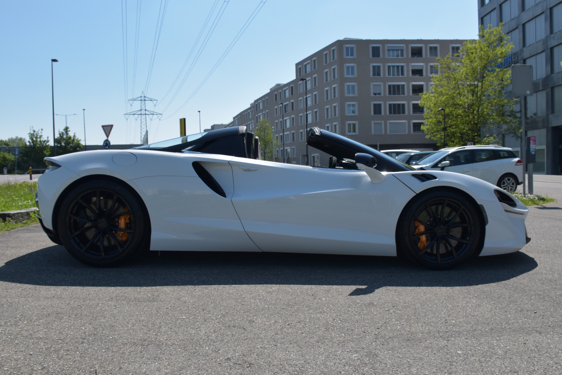 McLAREN ARTURA SPIDER MY25 Performance 3.0 V6 Plug-in Hybrid SSG-image-10